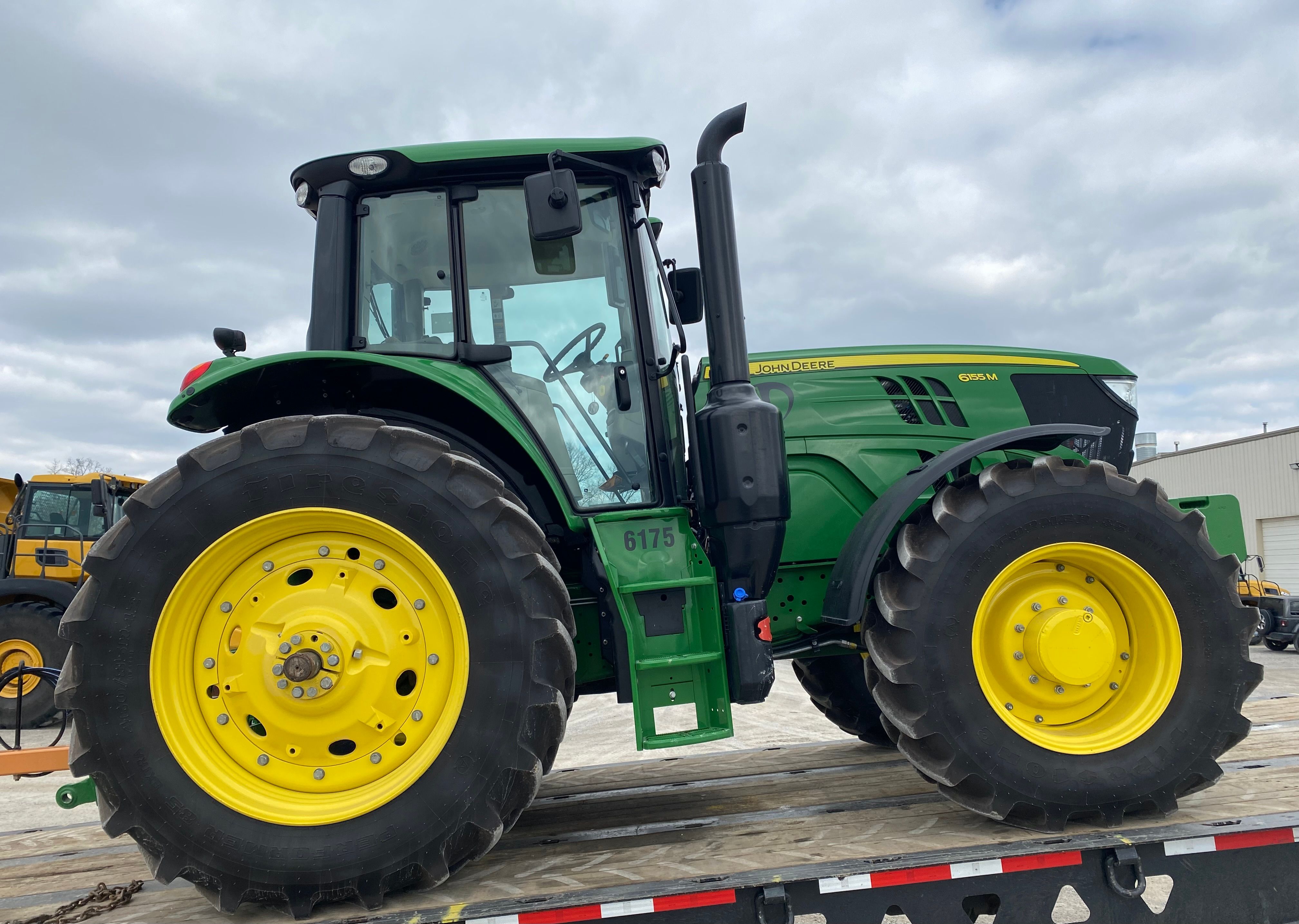2021 JOHN DEERE 6155M Photo 5 Thumbnail