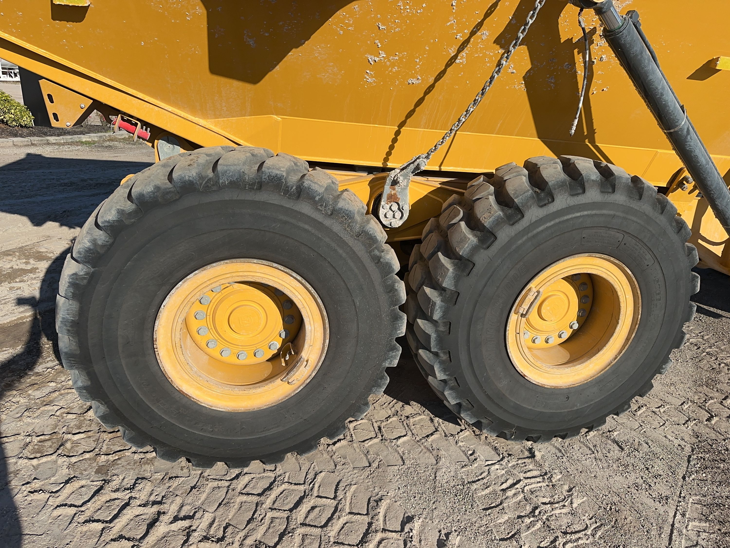 2024 JOHN DEERE 310P Photo 18 Thumbnail