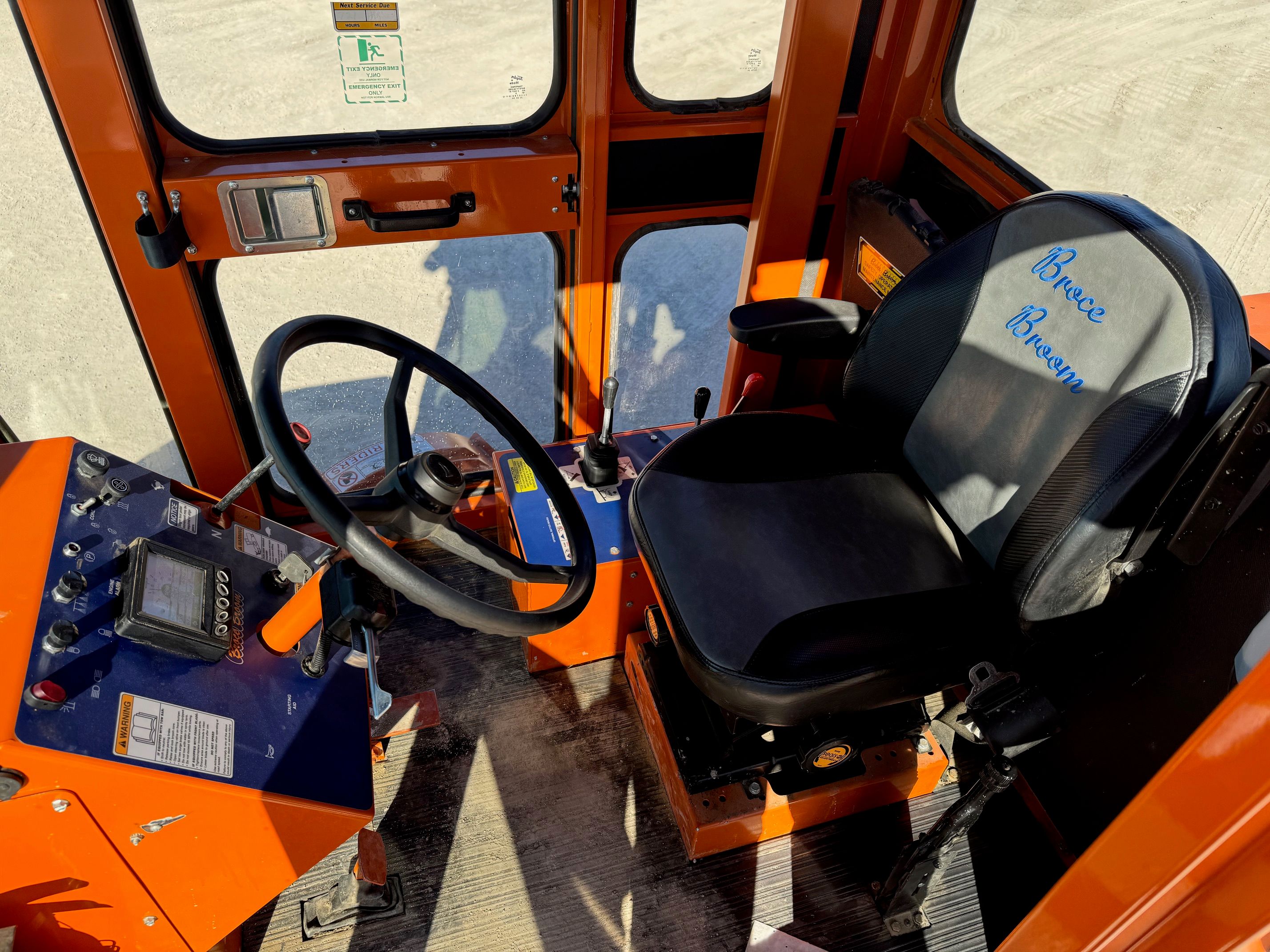 2022 BROCE RJT350 Photo 6 Thumbnail