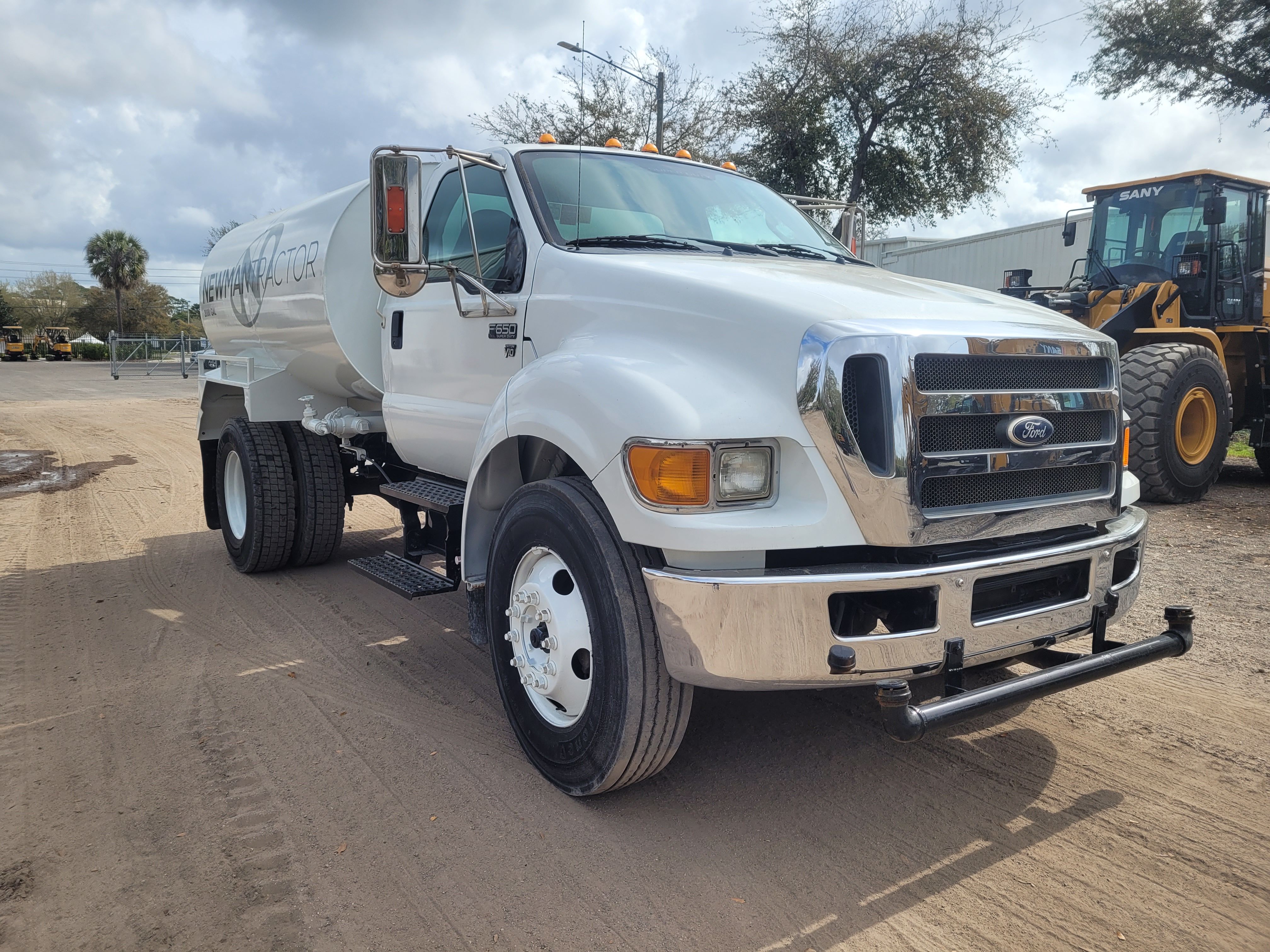 2015 FORD F650 Photo 6 Thumbnail