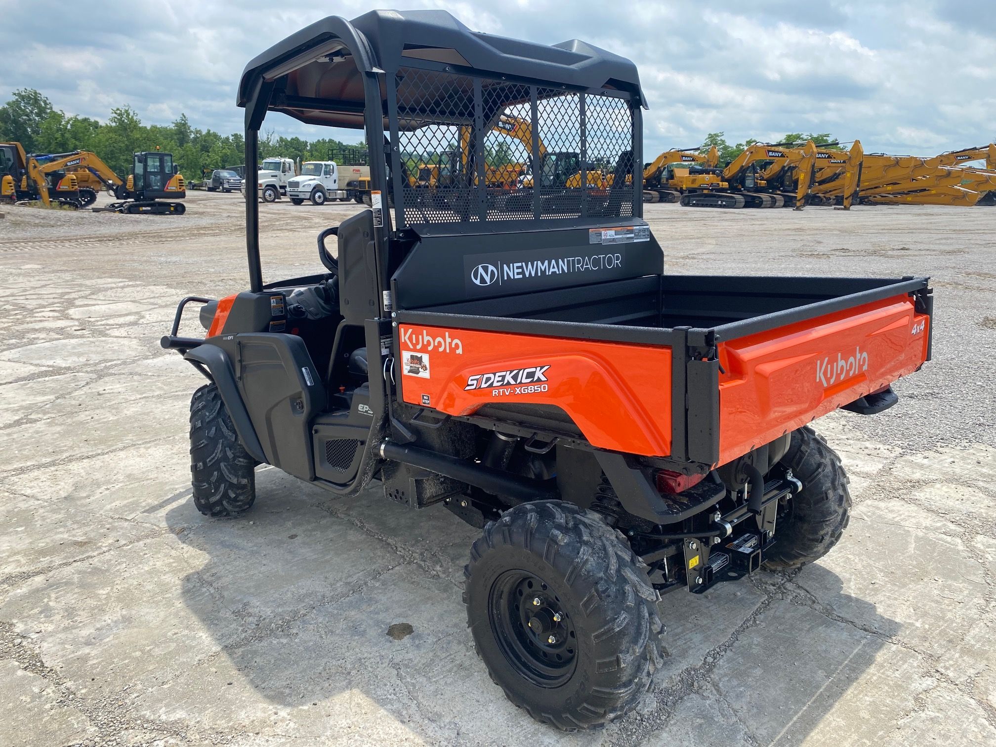 2022 KUBOTA RTVXG850 Photo 3 Thumbnail