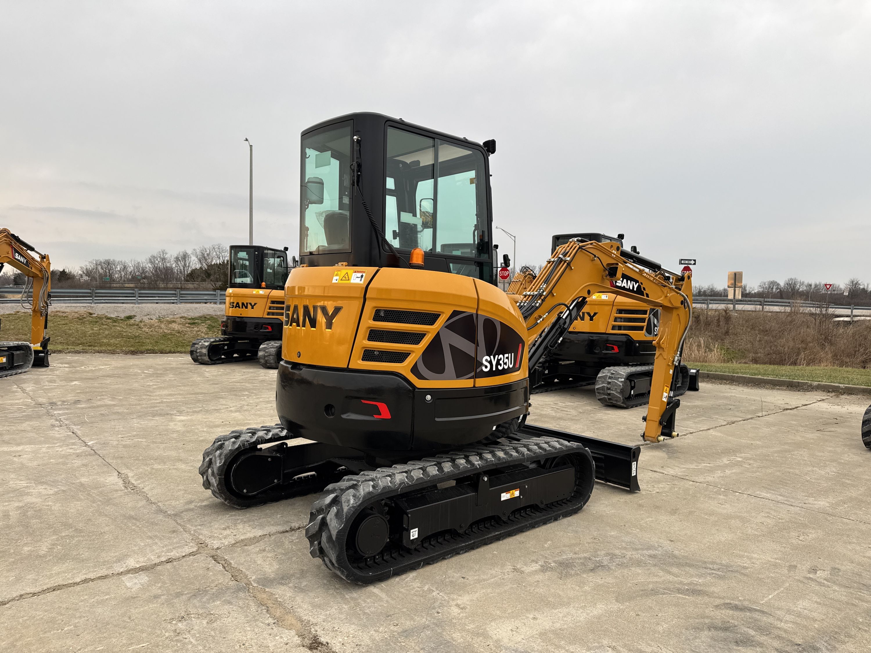 Equipment Photo - EQ14034 Thumbnail