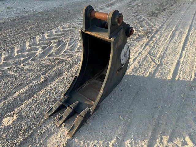 12" BUCKET FOR SY50U Photo 1 Thumbnail