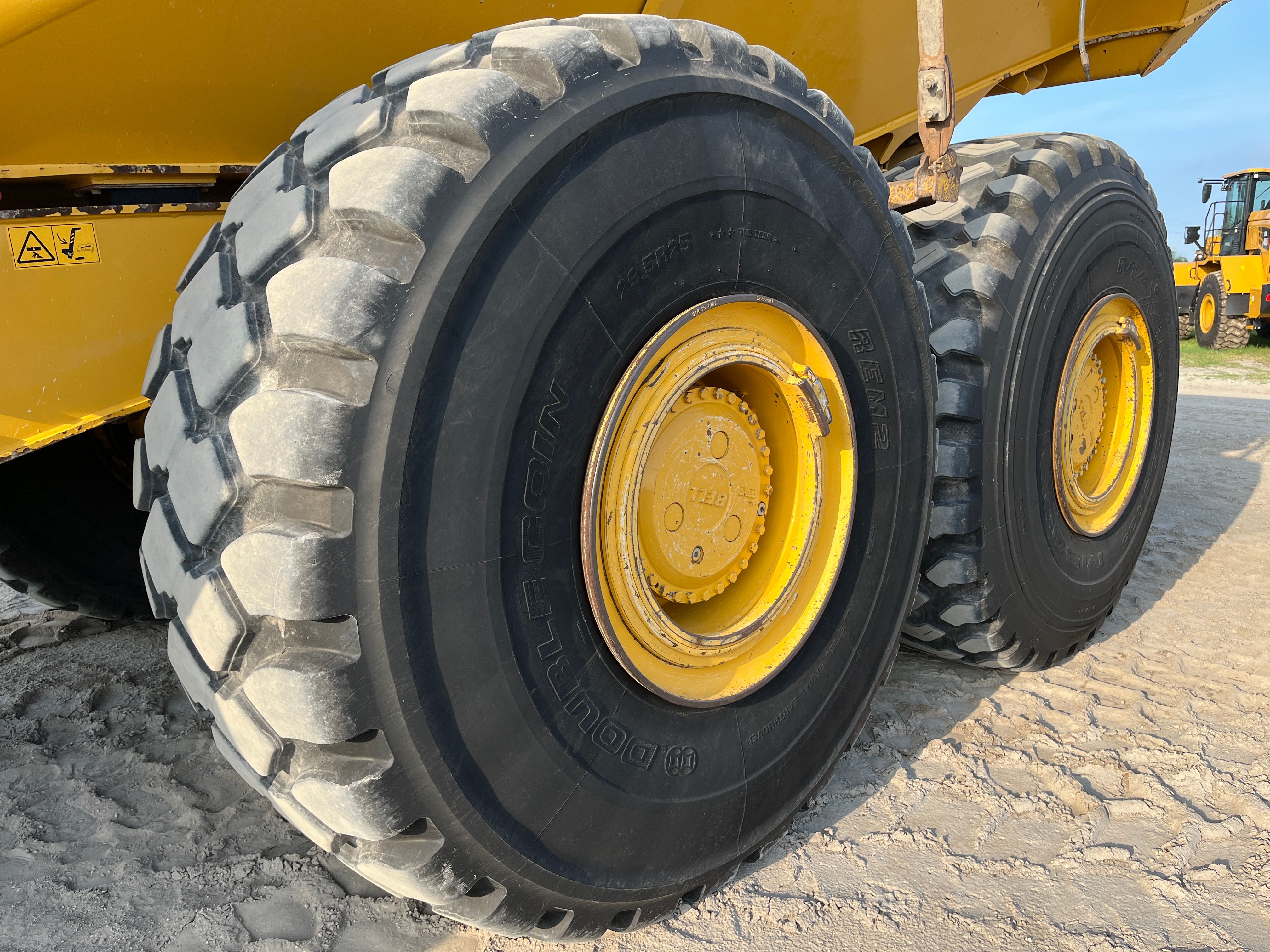 2021 BELL B45E Photo 12 Thumbnail