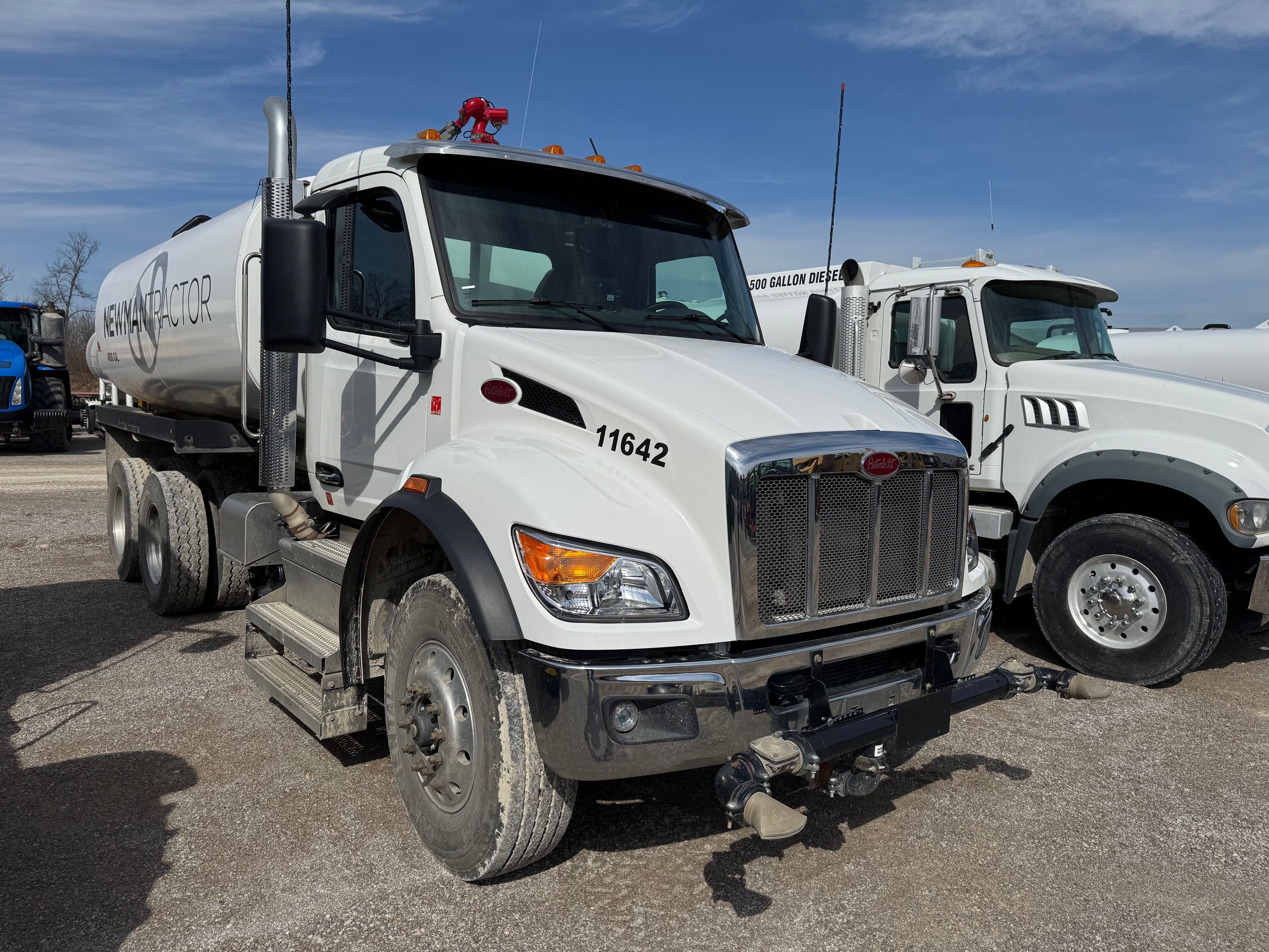 2024 PETERBILT 548 WATER Photo 4 Thumbnail