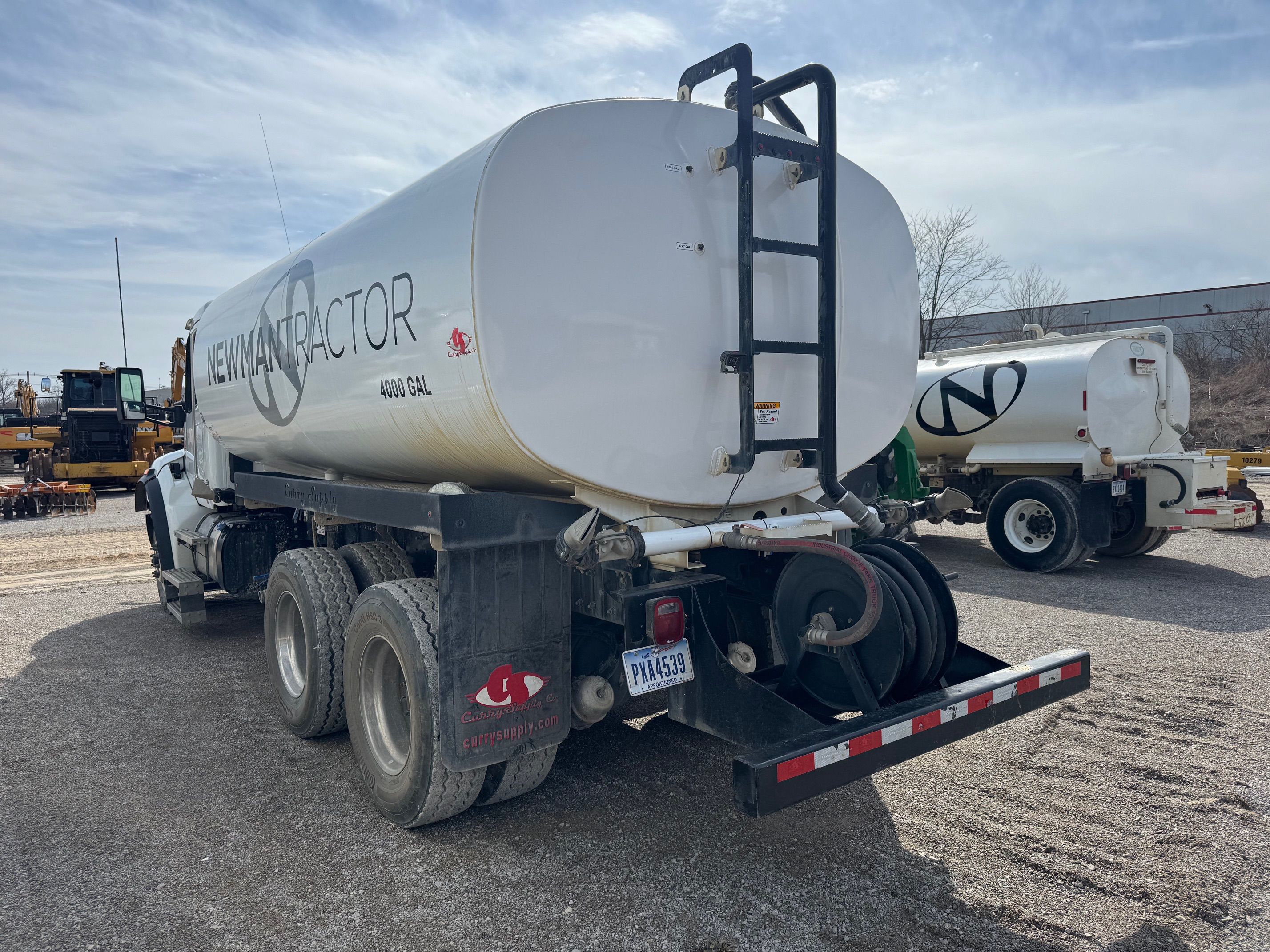 2024 PETERBILT 548 WATER Photo 2 Thumbnail