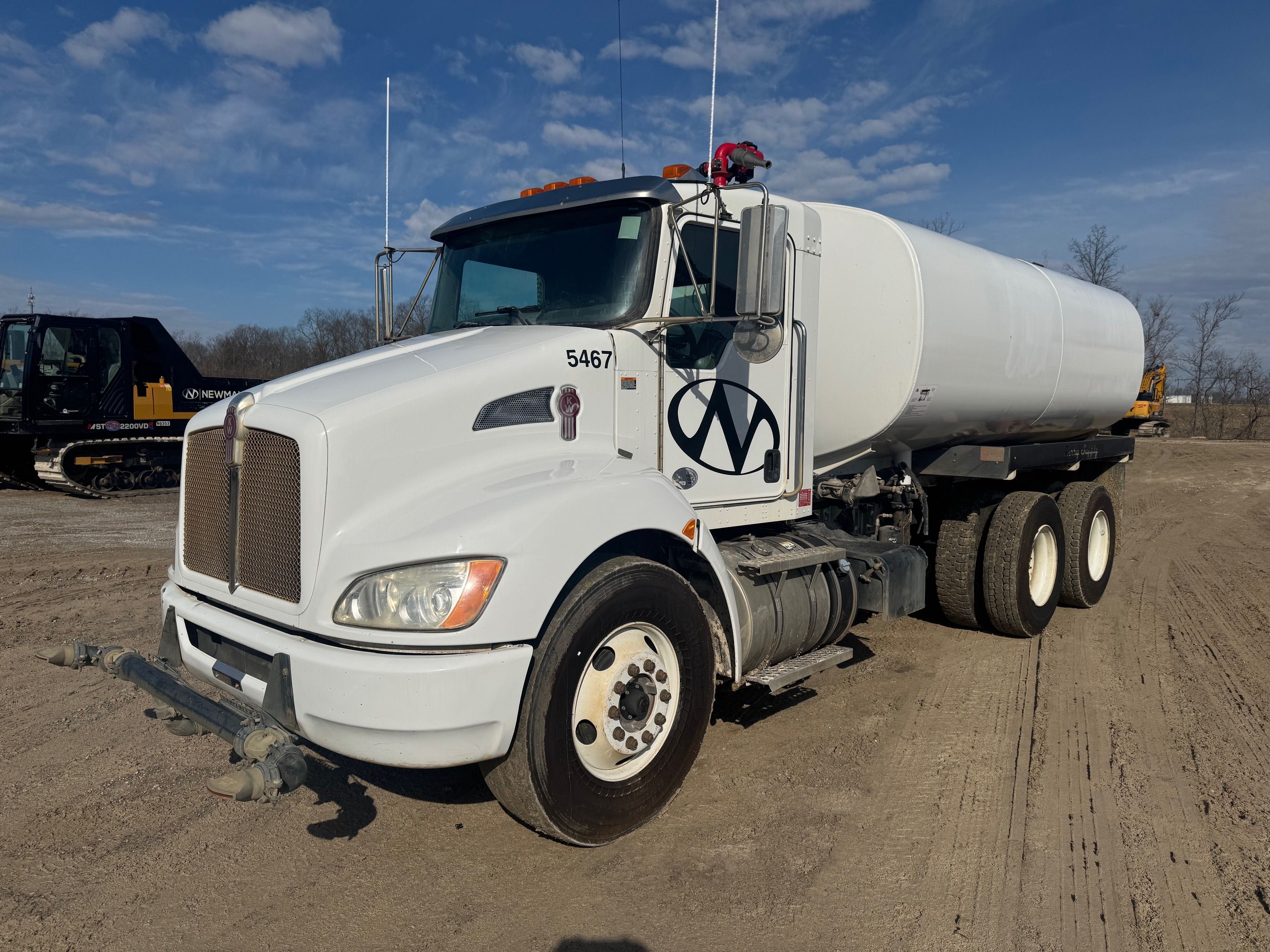 2020 KENWORTH T370 WATER Photo 1 Thumbnail