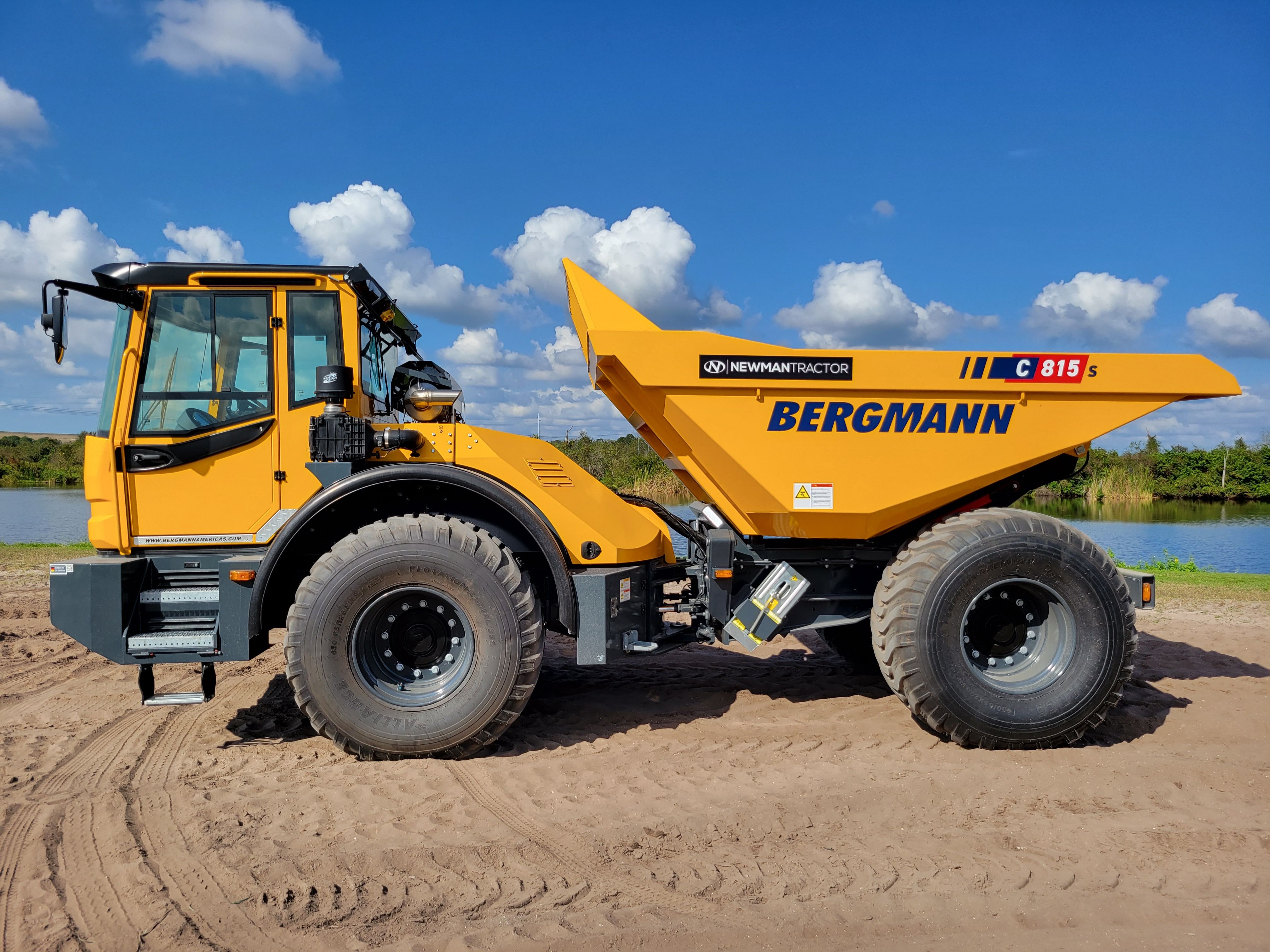 2022 BERGMANN C815S-R Photo 2 Thumbnail