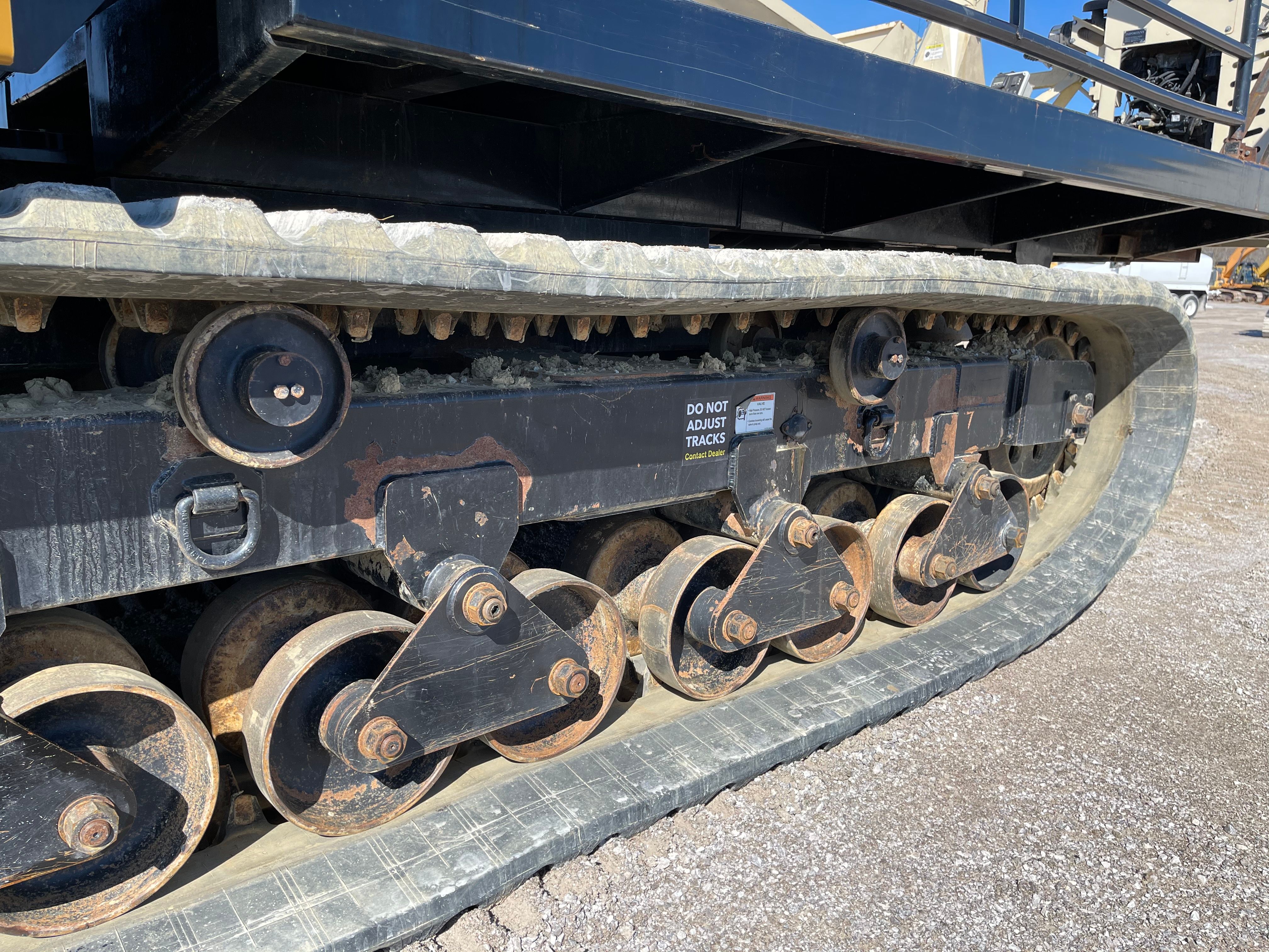 2018 MOROOKA MST 2200VD Photo 6 Thumbnail