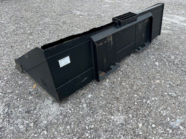 84" SKID STEER BUCKET BOE Photo 4 Thumbnail