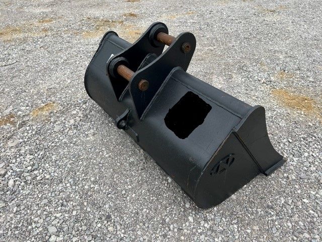 42" EXCAVATOR DITCH CLEANING BUCKET 45MM PIN Photo 3 Thumbnail