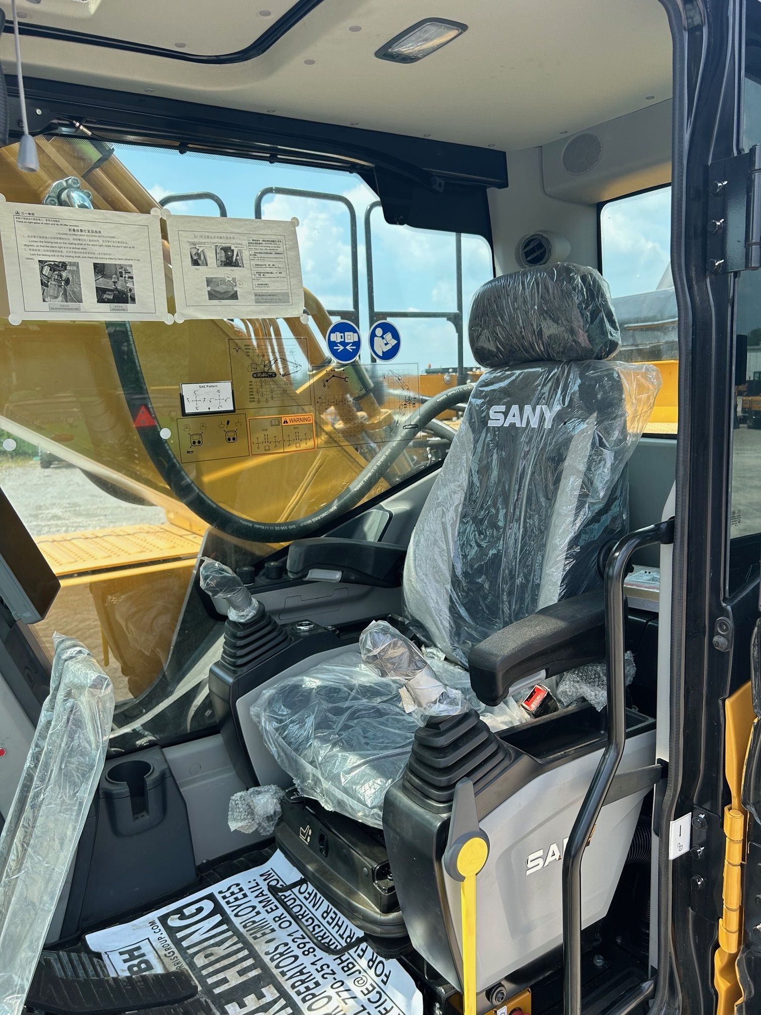 2024 SANY SY385C Photo 7 Thumbnail