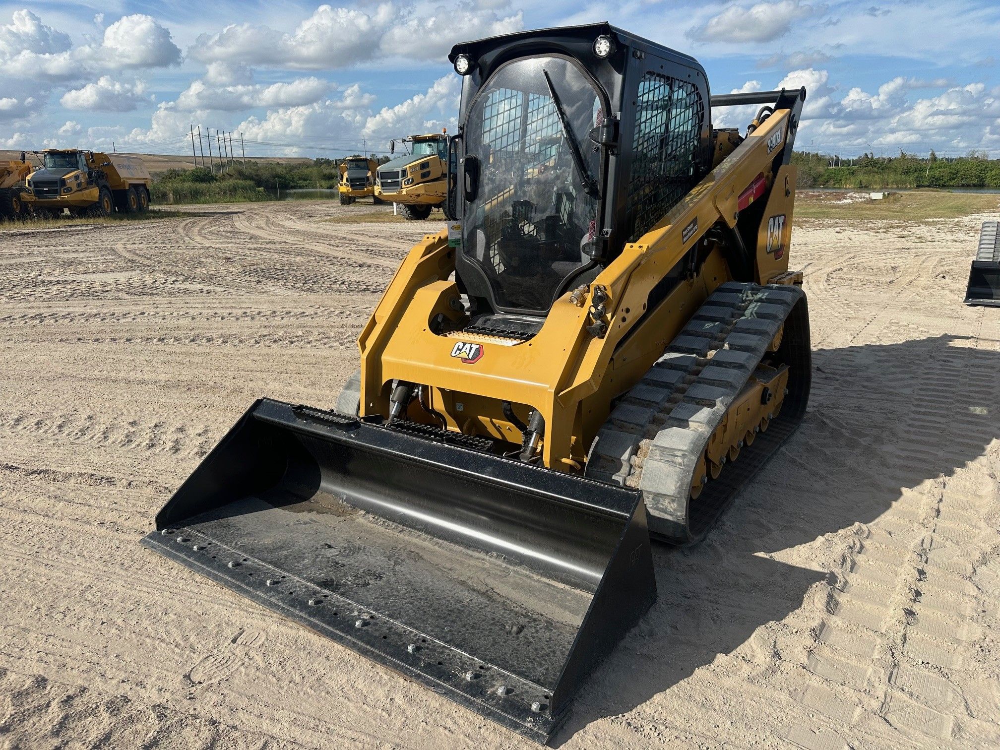 2024 CAT 299D3 Photo 1 Thumbnail