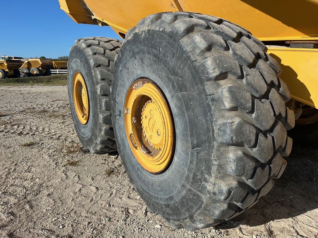 2018 BELL B40E Photo 14 Thumbnail