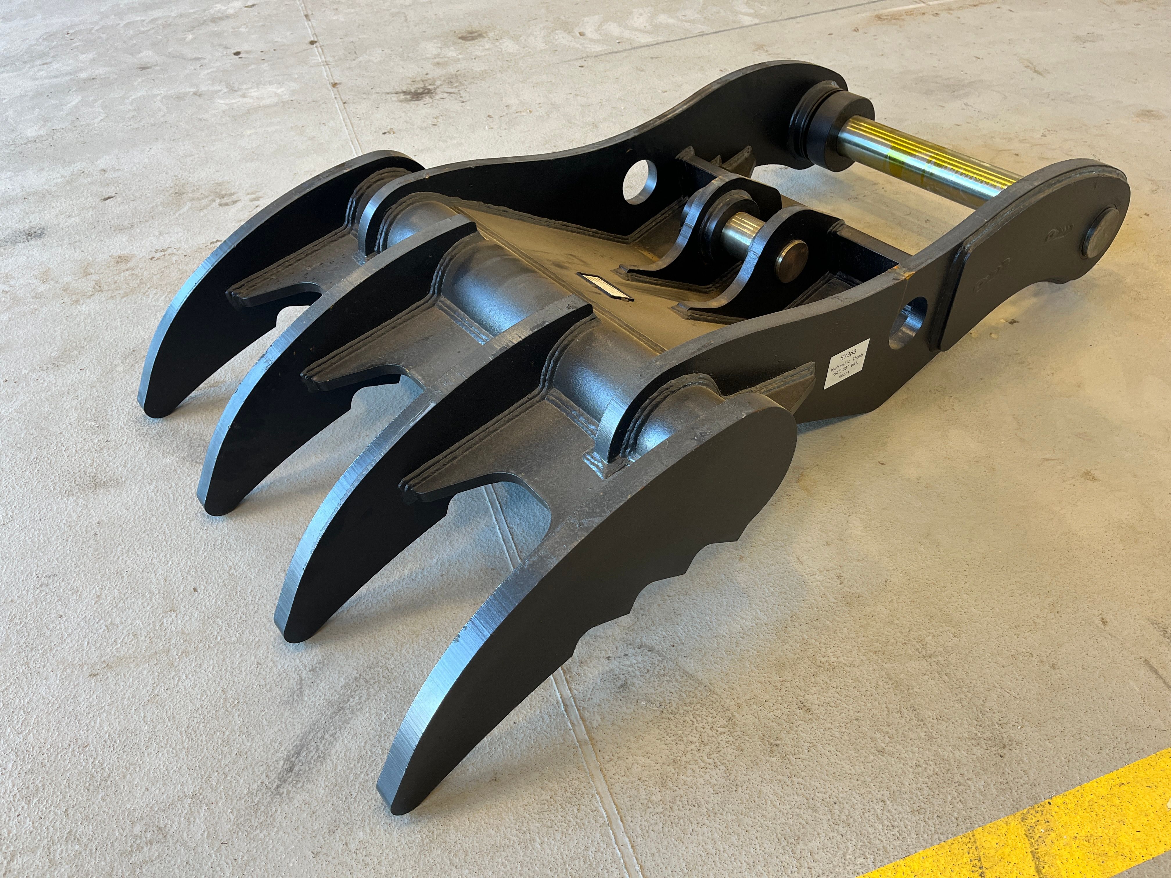 THUMB FOR SY365C (NO QUICK COUPLER) Photo 1 Thumbnail