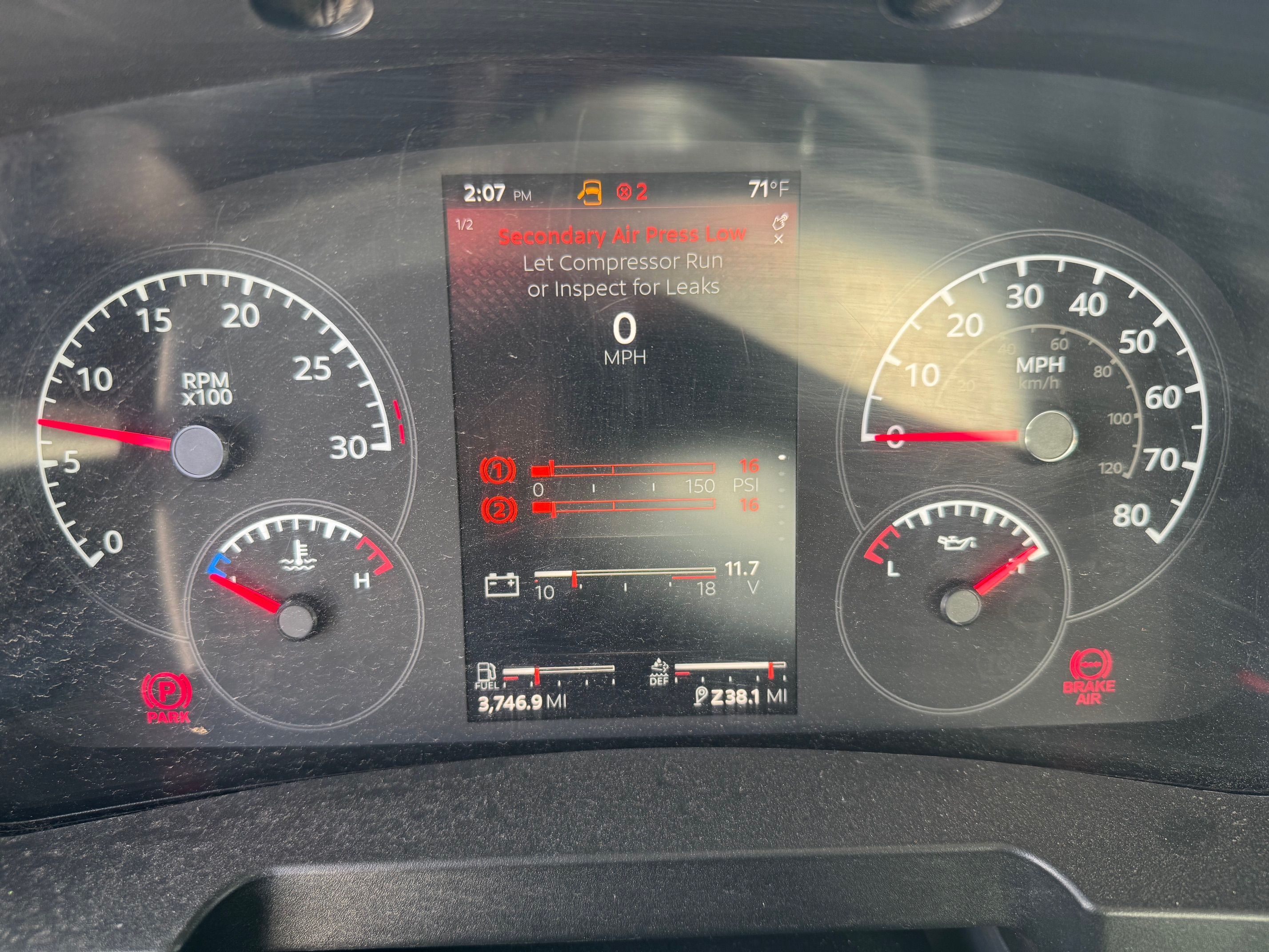 2024 PETERBILT 548 WATER Photo 7 Thumbnail