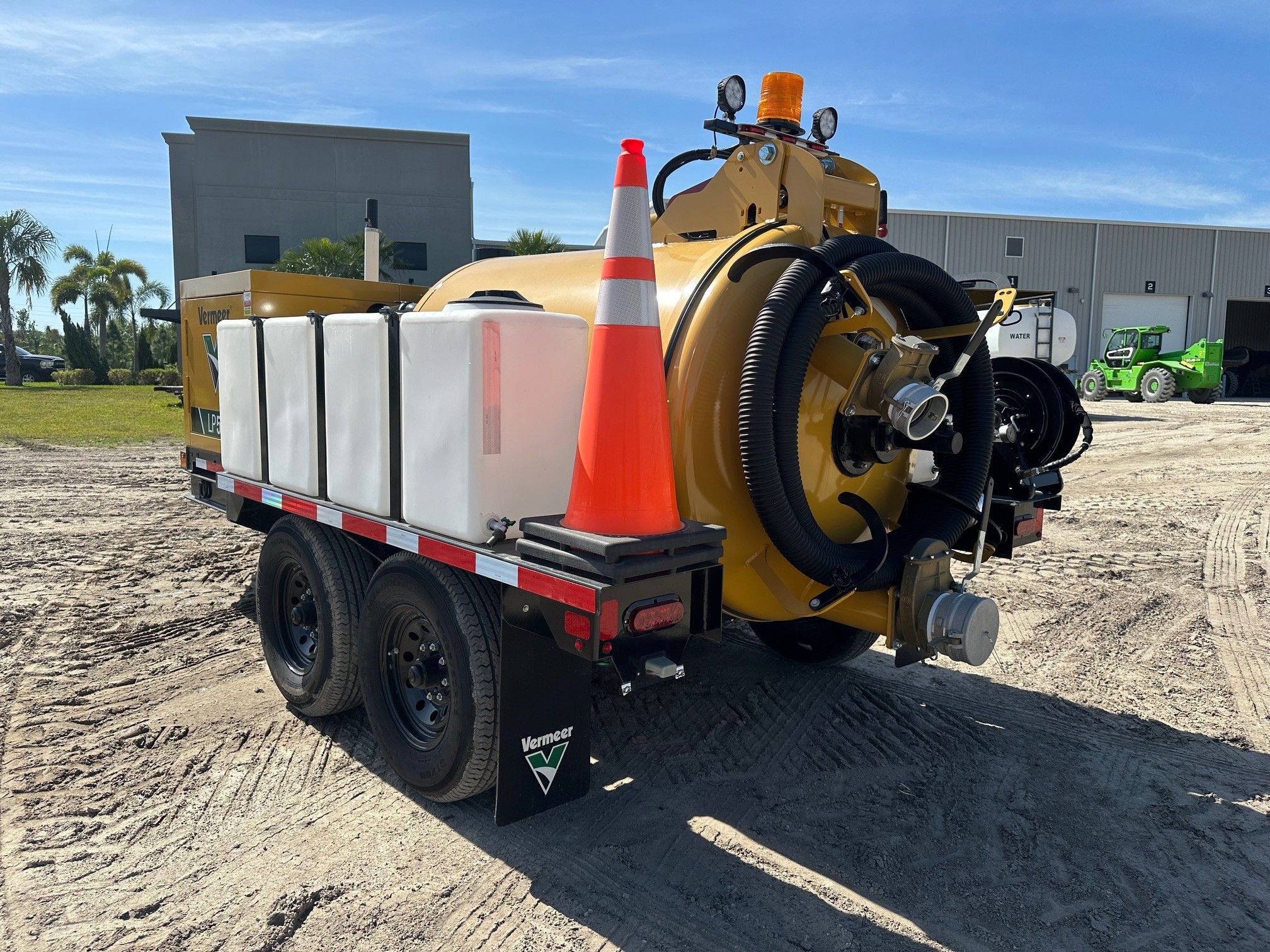 VERMEER LP573XDT T/A VAC TRAILER Photo 3 Thumbnail