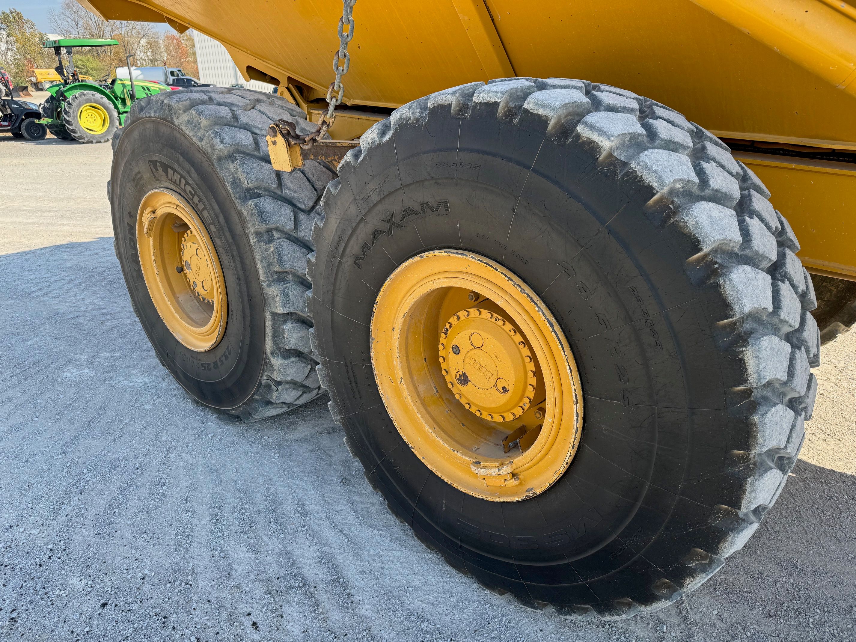 2021 BELL B25E Photo 6 Thumbnail