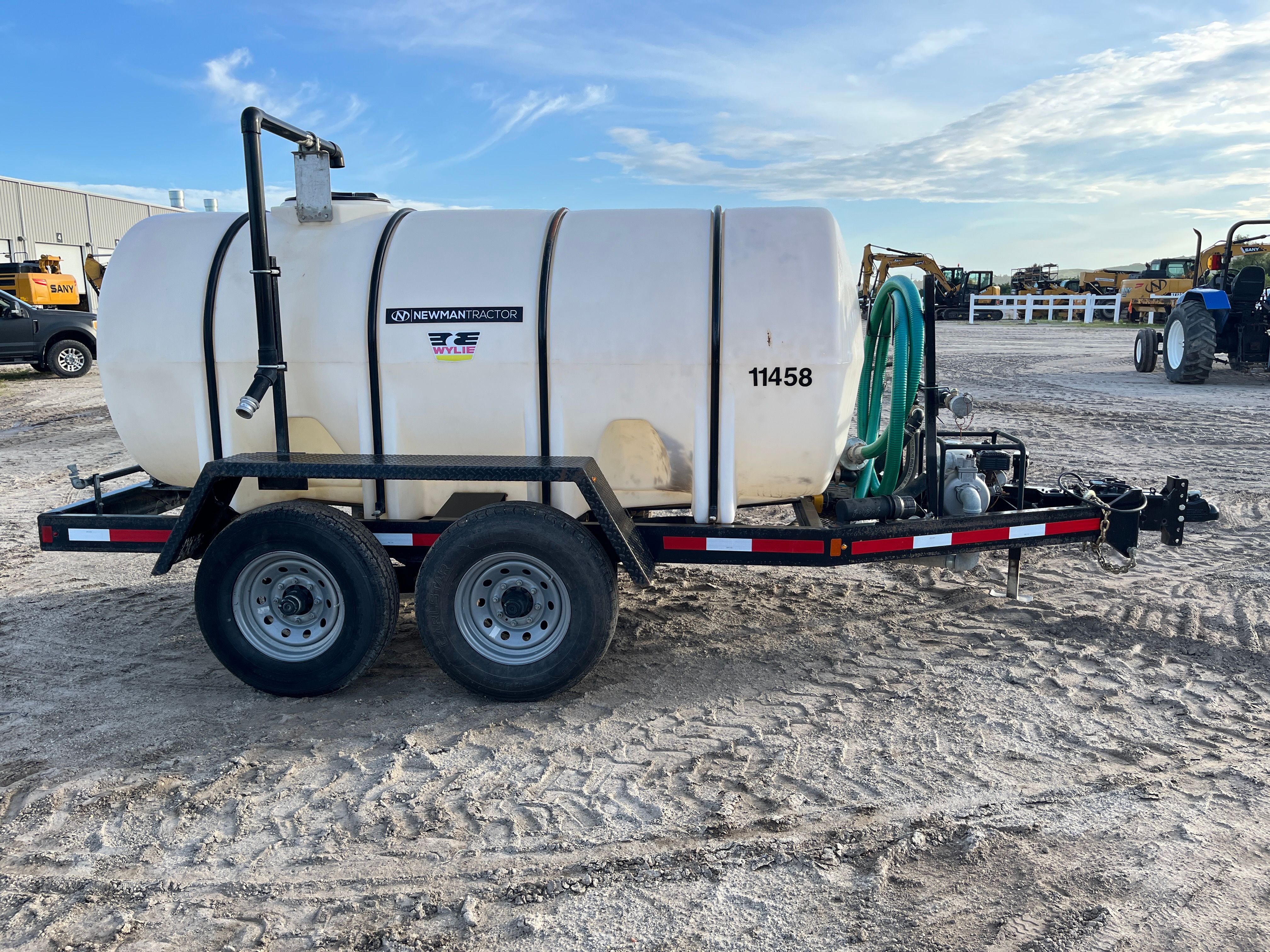 WYLIE 1025 GALLON EXPRESS WATER WAGON Photo 5 Thumbnail