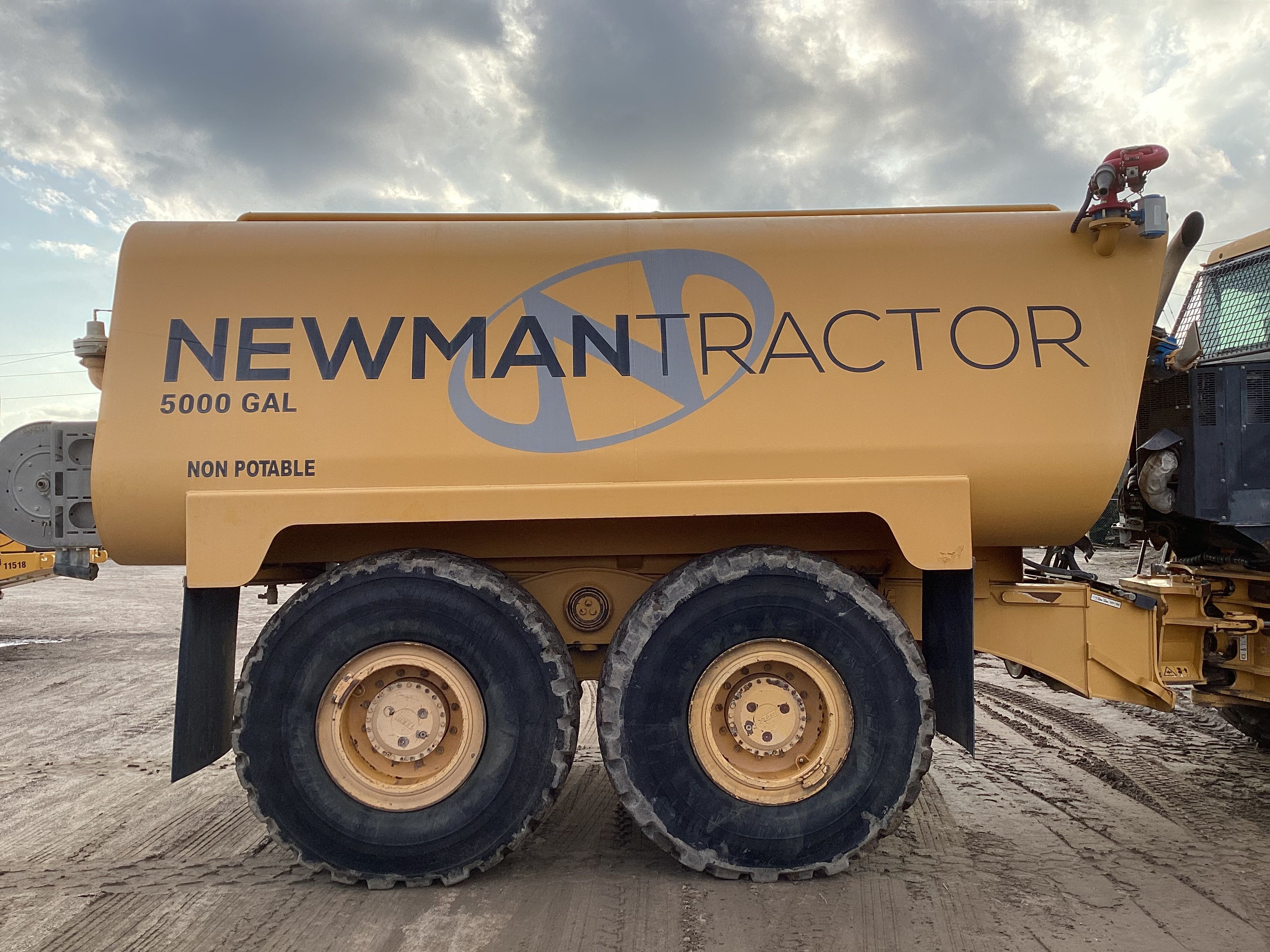 2019 HAMILTON HH5KS-AT 5K GALLON WATER TANK Photo 4 Thumbnail