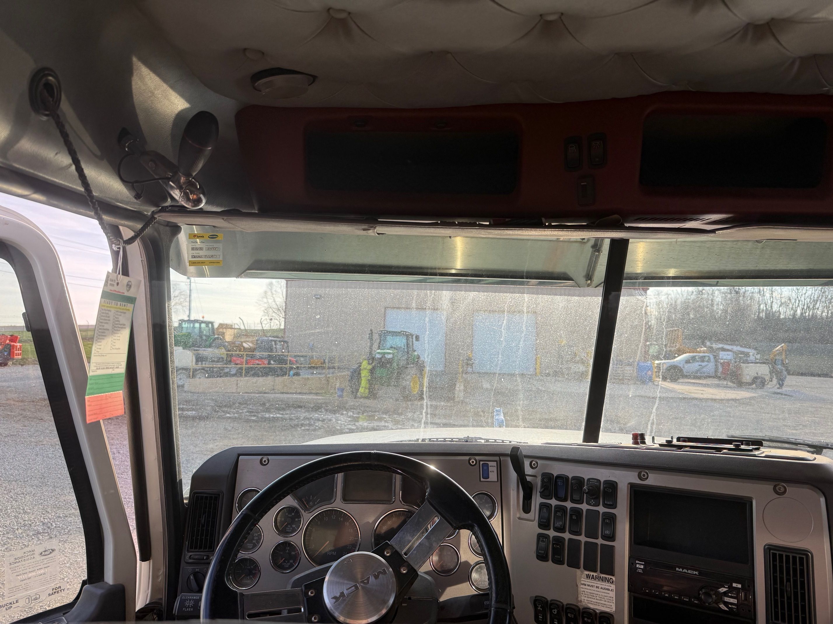 2016 MACK CHU613 Photo 8 Thumbnail