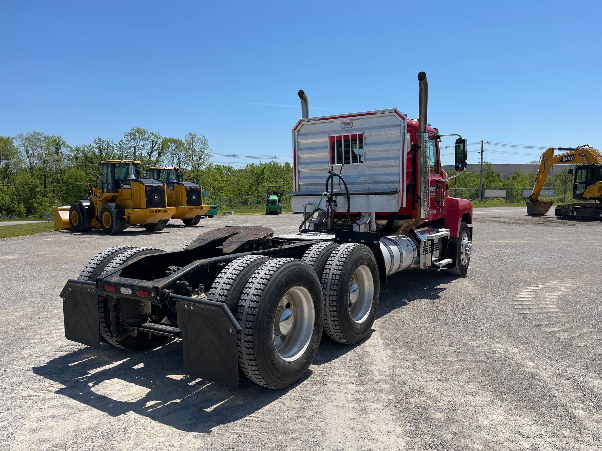 2021 MACK PI64T Photo 3 Thumbnail