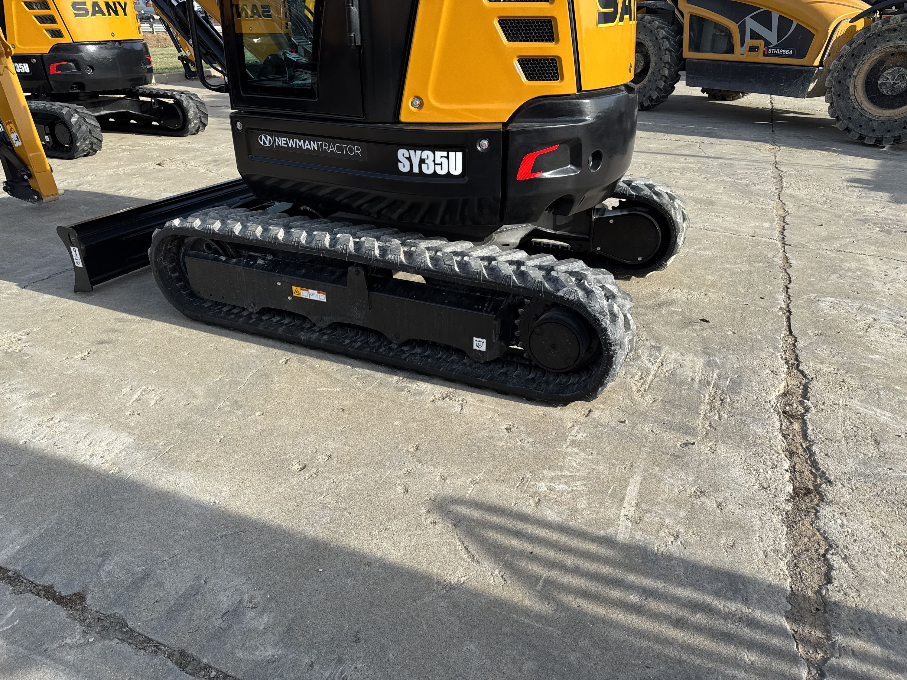 Equipment Photo - EQ14032 Thumbnail