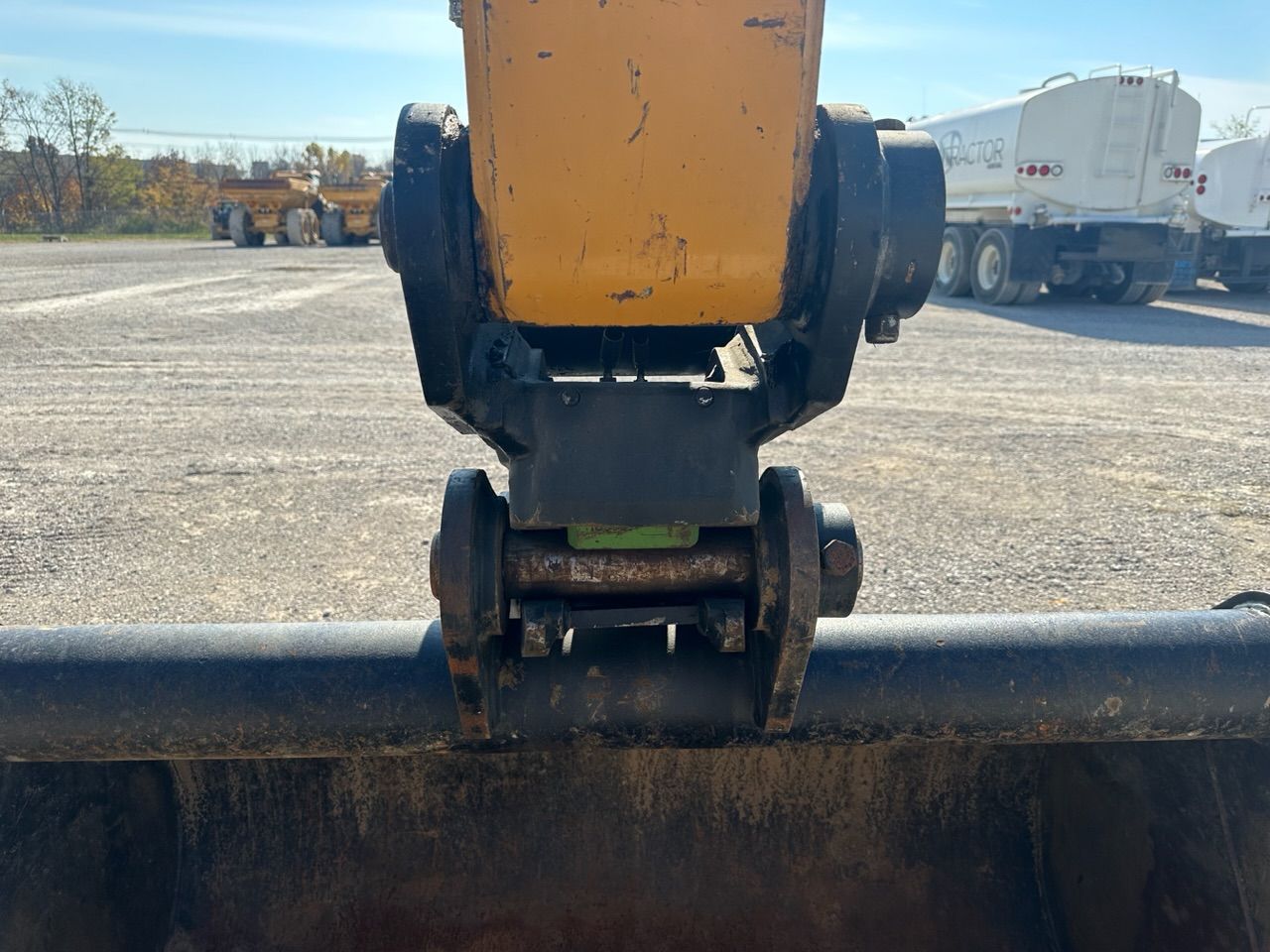 HYDRAULIC COUPLER FOR SY155U Photo 4 Thumbnail