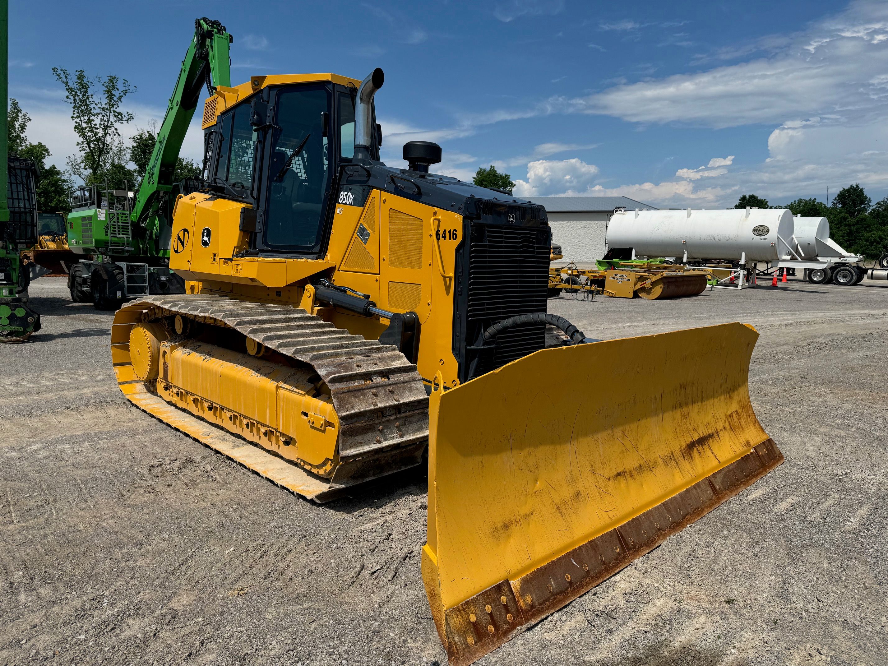 2017 JOHN DEERE 850K WLT Photo 4 Thumbnail