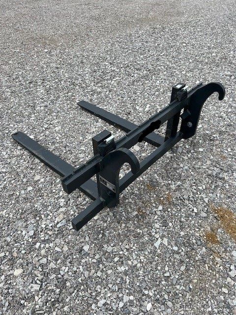 MECALAC AX1000 WHEEL LOADER FORKS Photo 4 Thumbnail