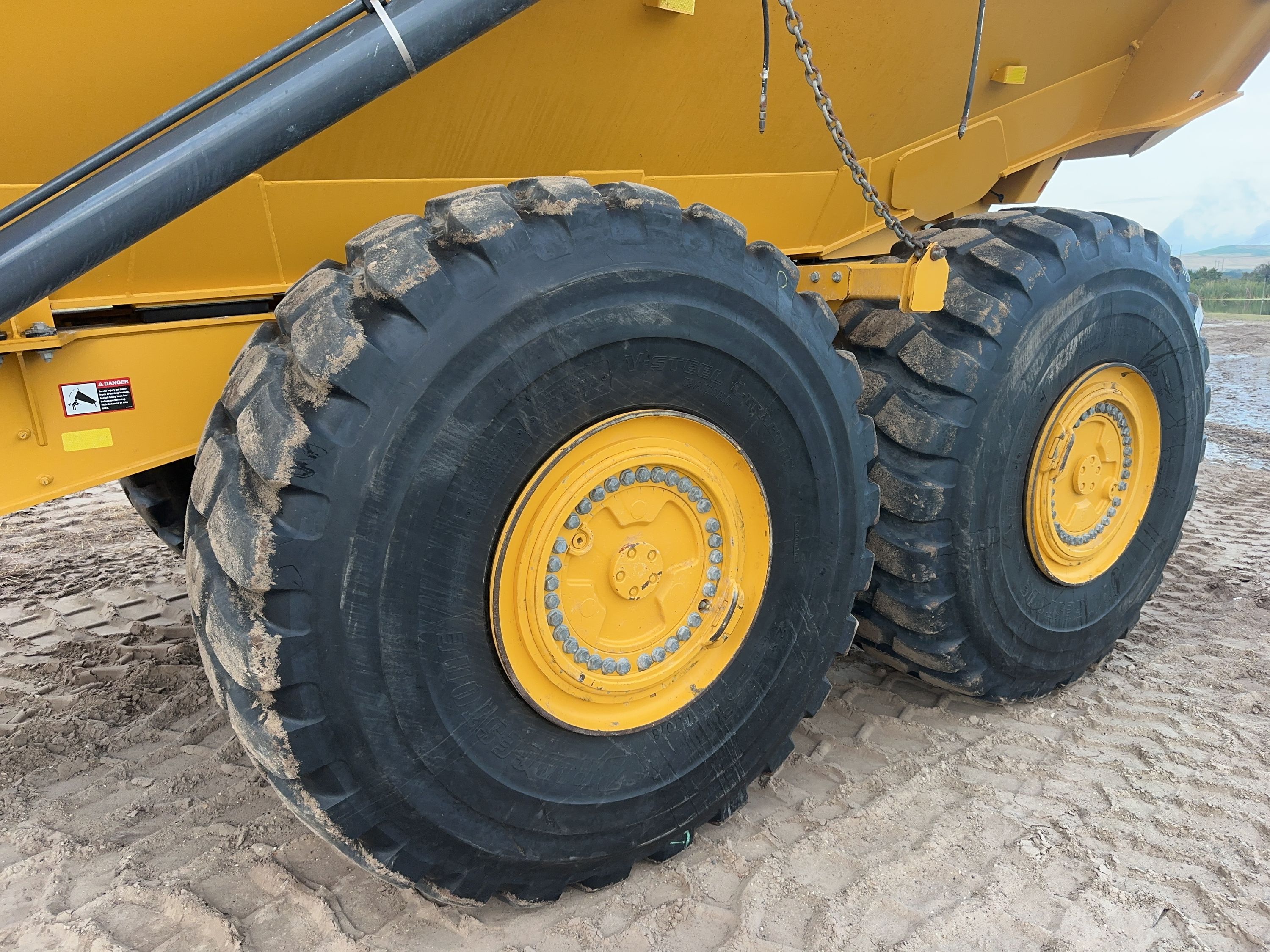 2023 JOHN DEERE 460P Photo 17 Thumbnail