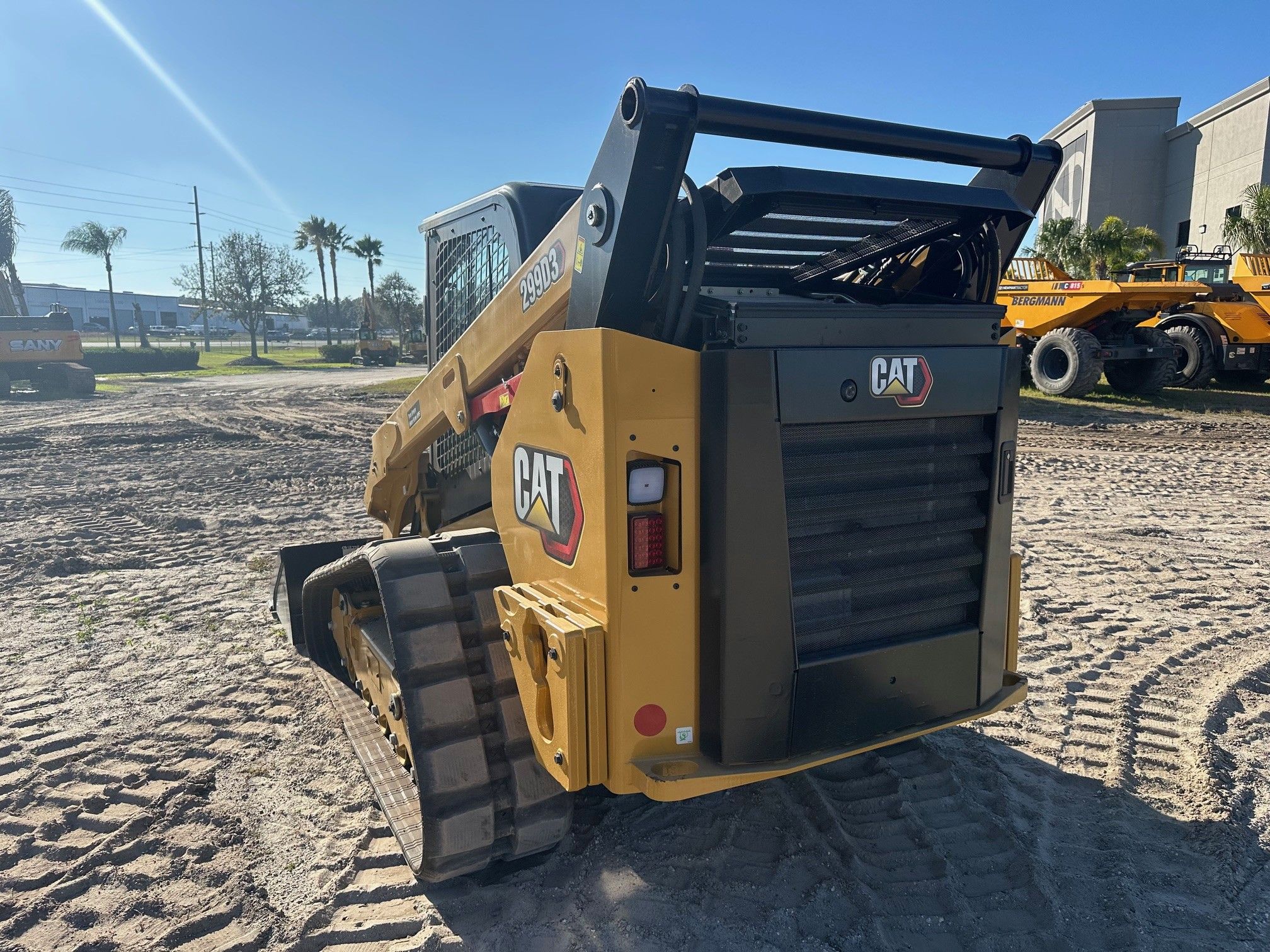 2024 CAT 299D3 Photo 3 Thumbnail