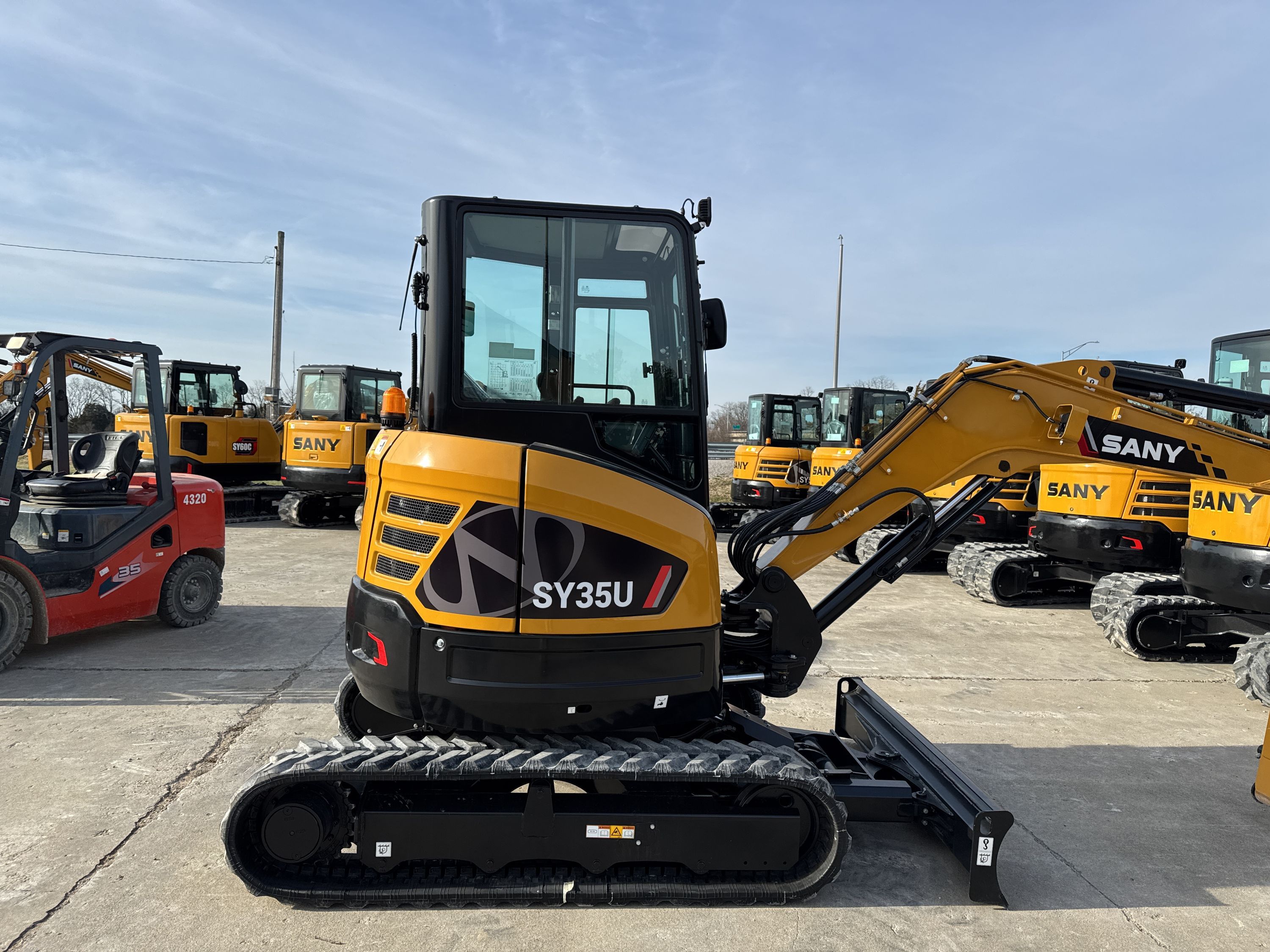 Equipment Photo - EQ14032 Thumbnail