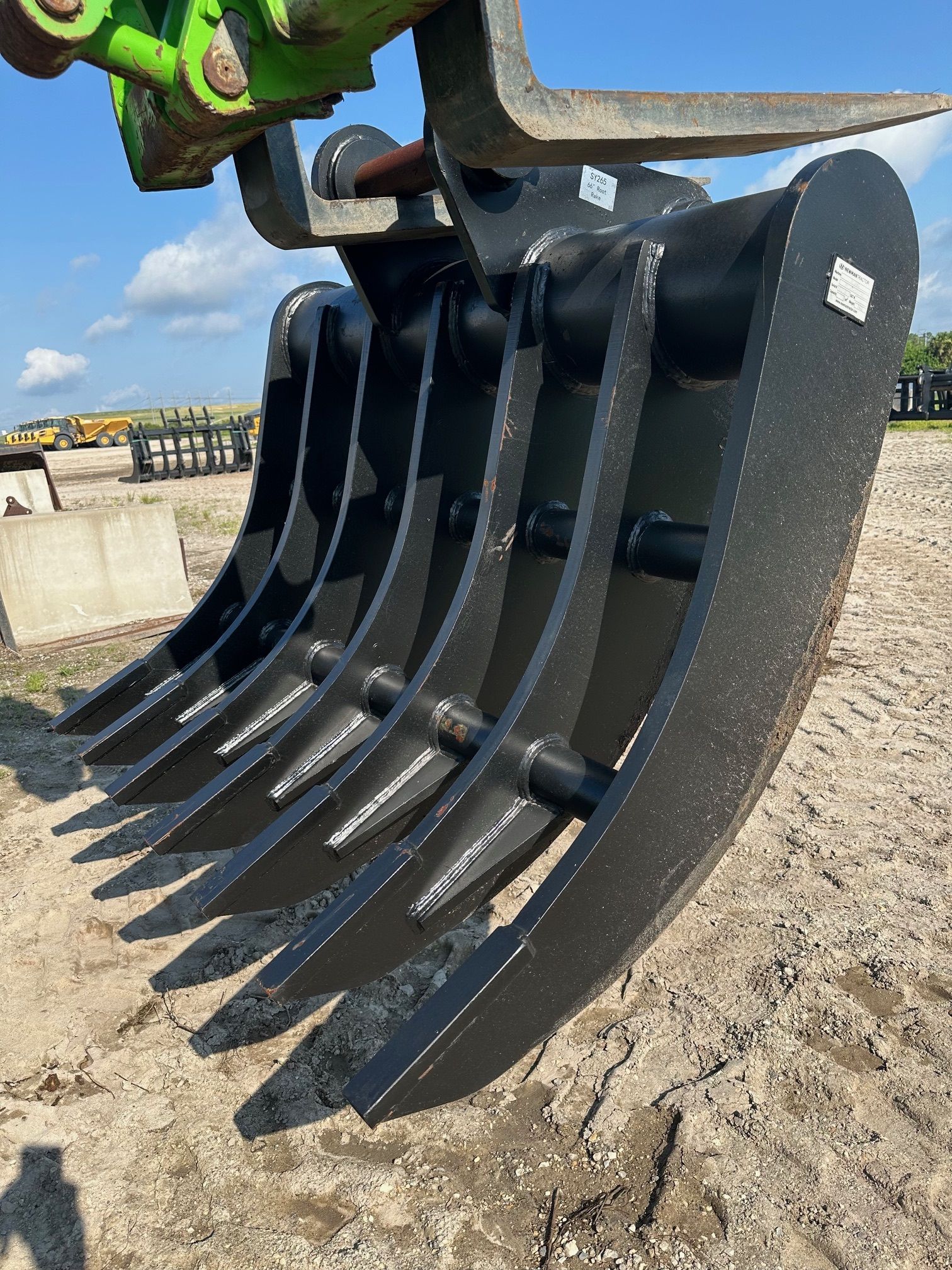 66" ROOT RAKE FOR SY265C Photo 2 Thumbnail
