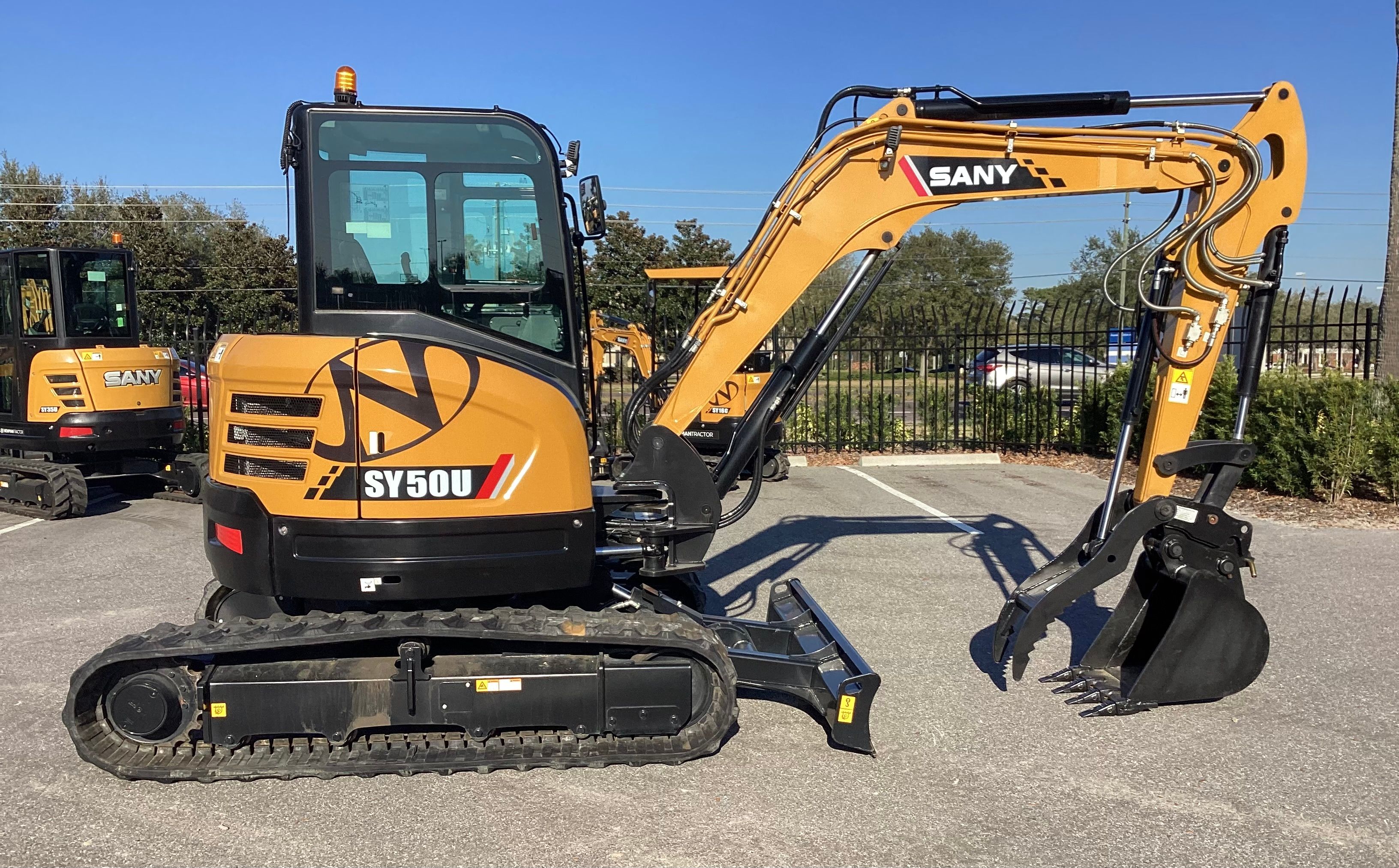 2023 SANY SY50U Photo 5 Thumbnail