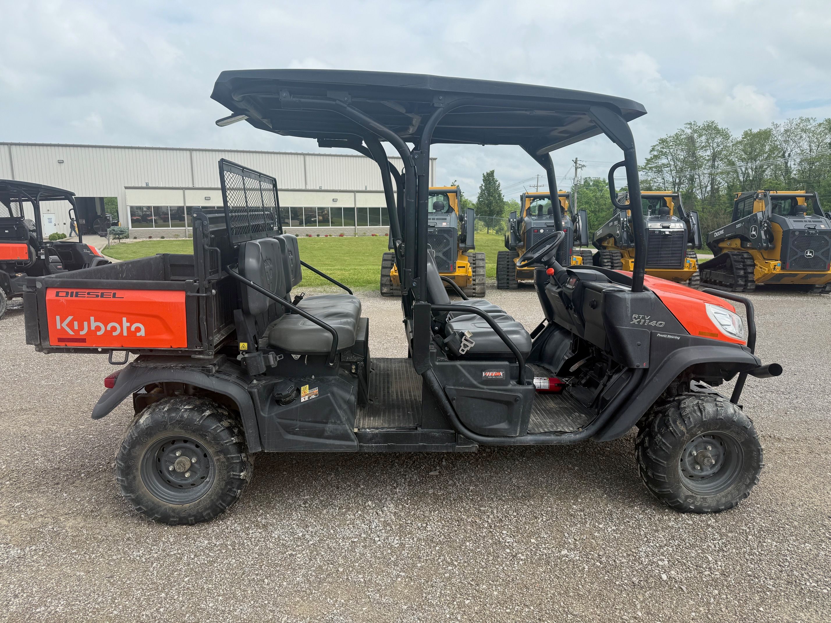 2023 KUBOTA RTV-X1140 Photo 5 Thumbnail