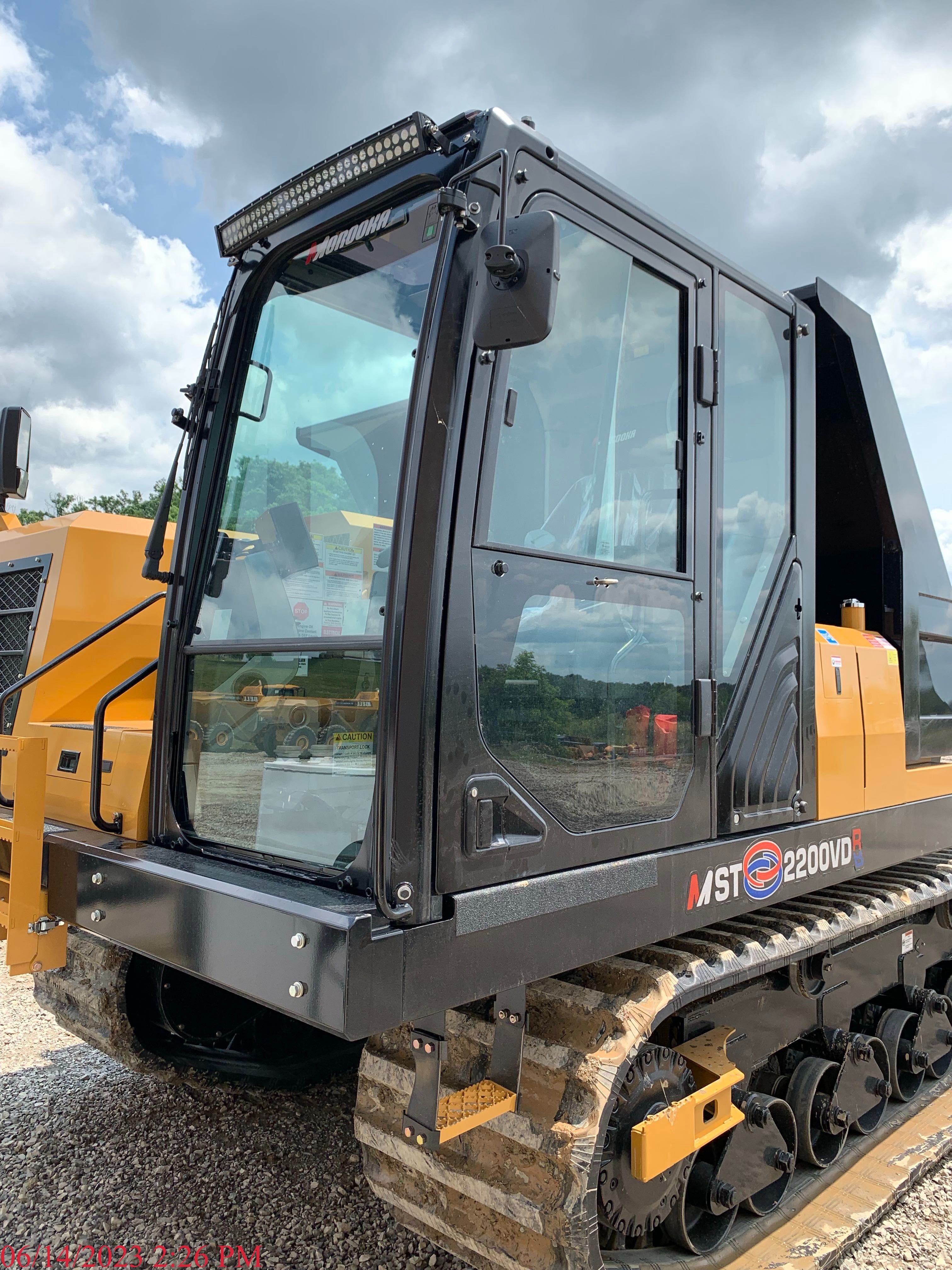 2023 MOROOKA MST 2200VDR Photo 1 Thumbnail
