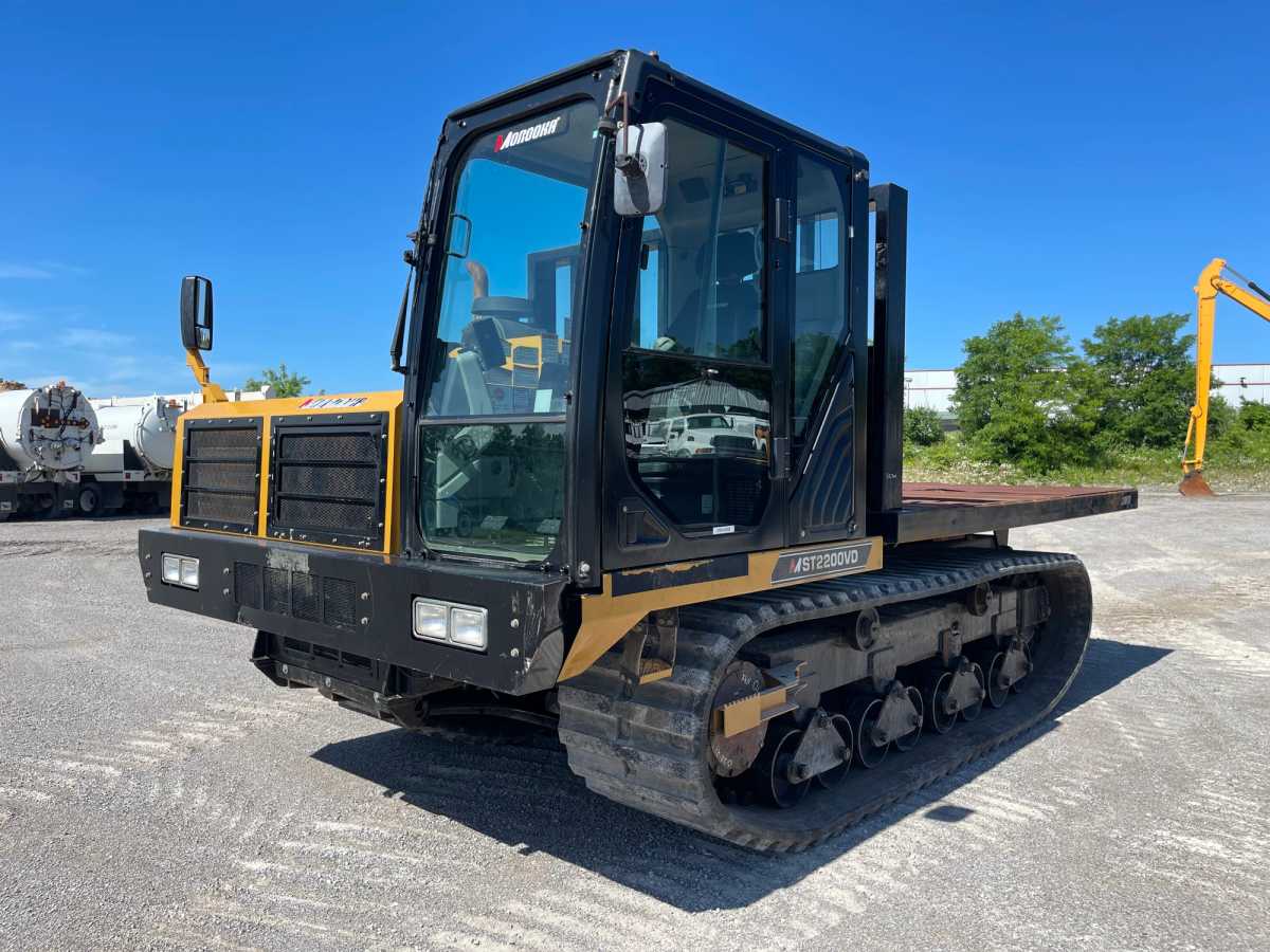 2017 MOROOKA MOROOKA MST 2200VD CRAWLER CARRIER Photo 1