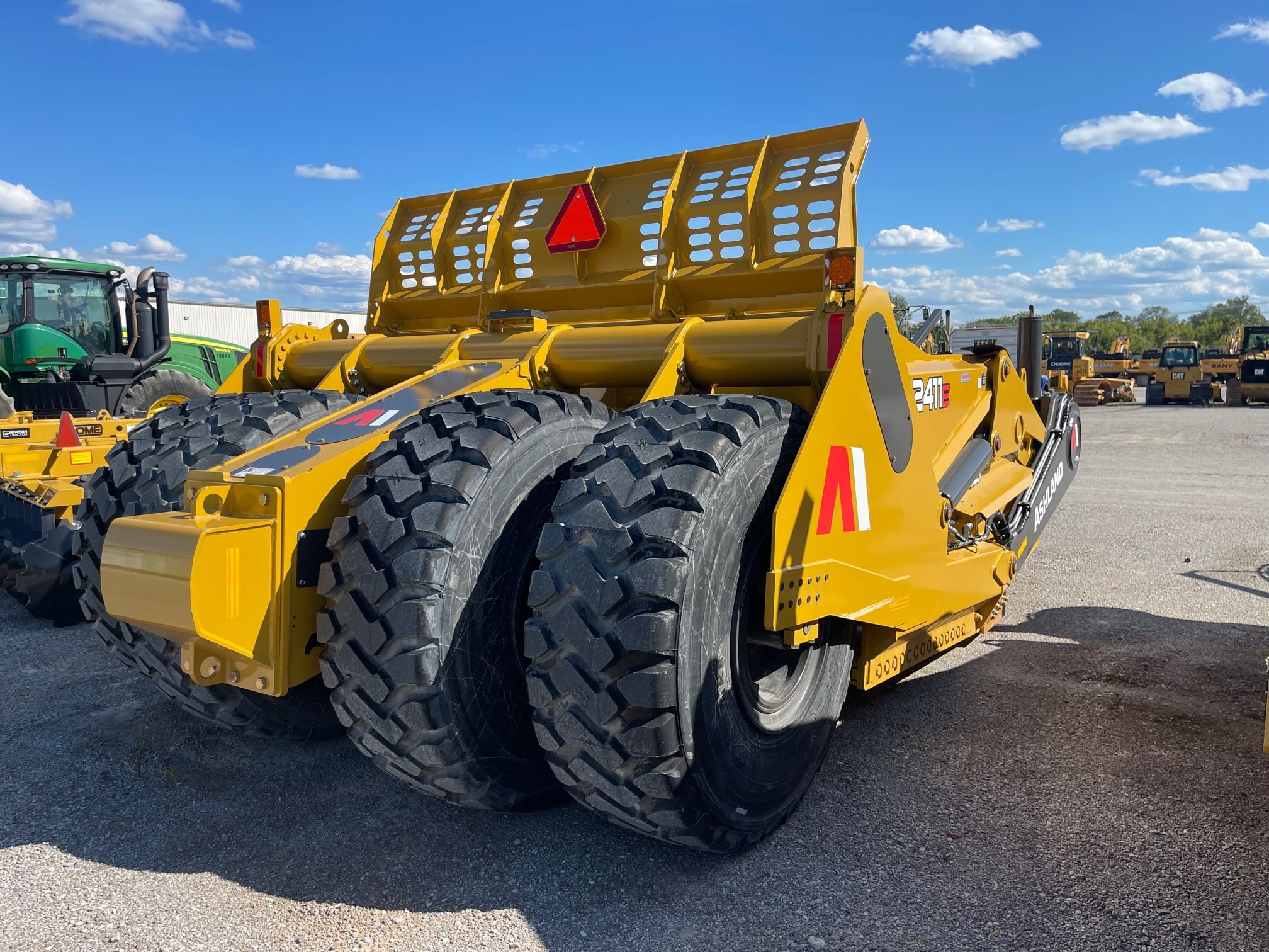 2023 ASHLAND 2411E PULL SCRAPER Photo 3 Thumbnail