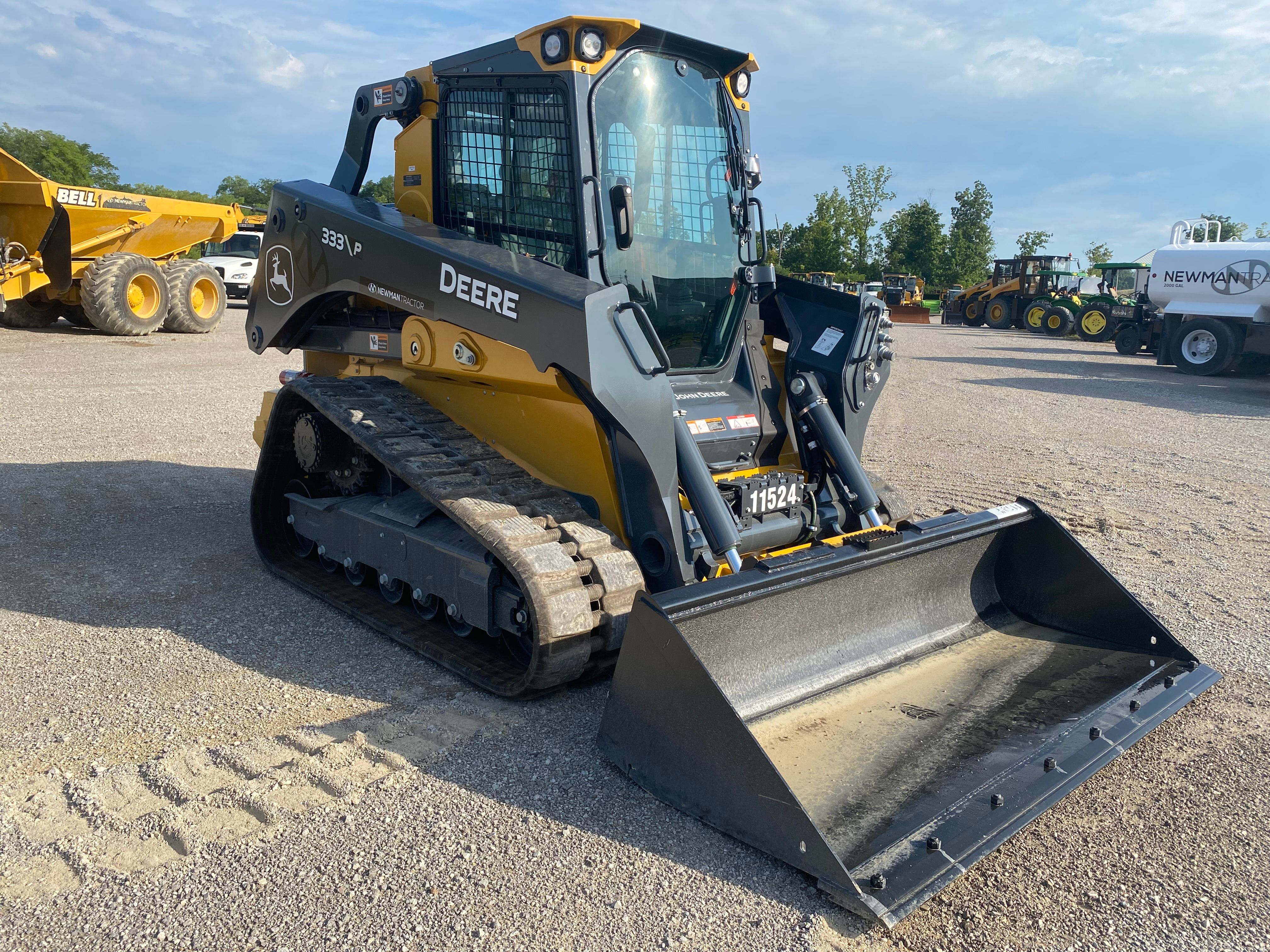 2024 JOHN DEERE 333P Photo 6 Thumbnail