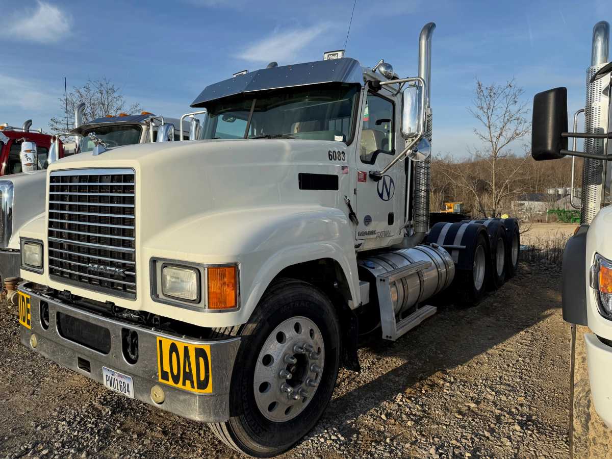 2016 MACK CHU613 Photo 1