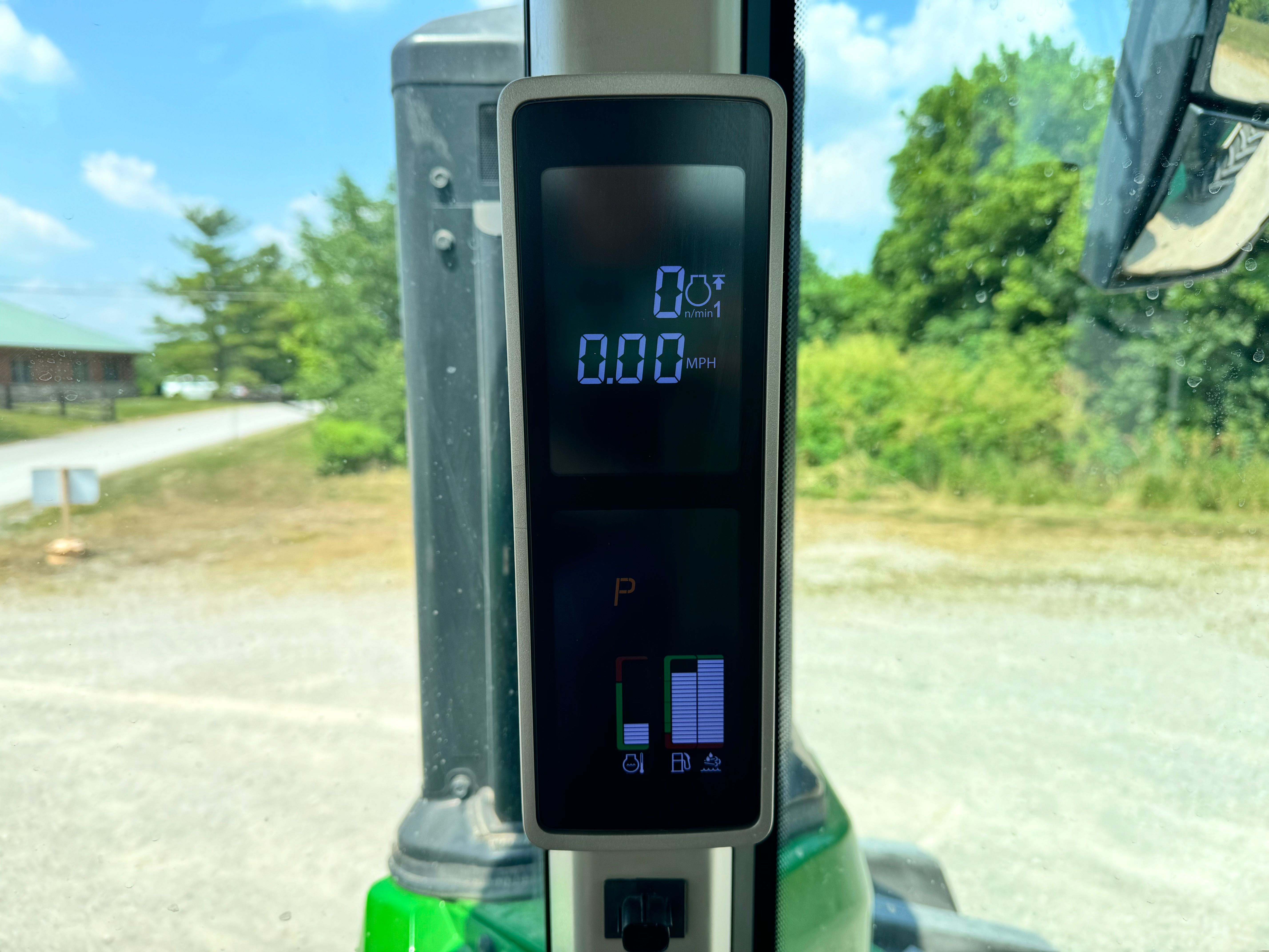 2022 JOHN DEERE 9R 590 Photo 15 Thumbnail