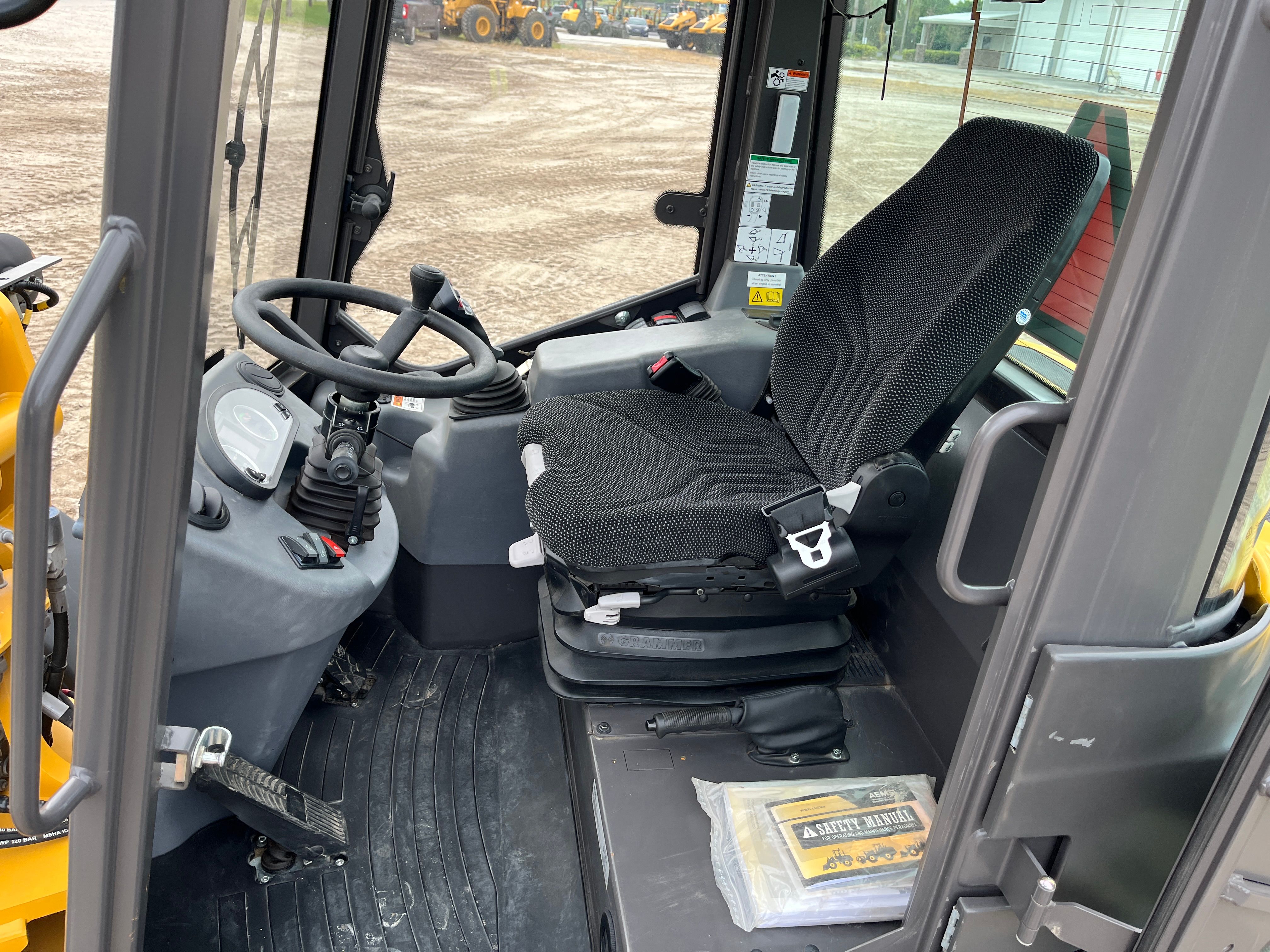 2024 MECALAC AX1000 Photo 7 Thumbnail