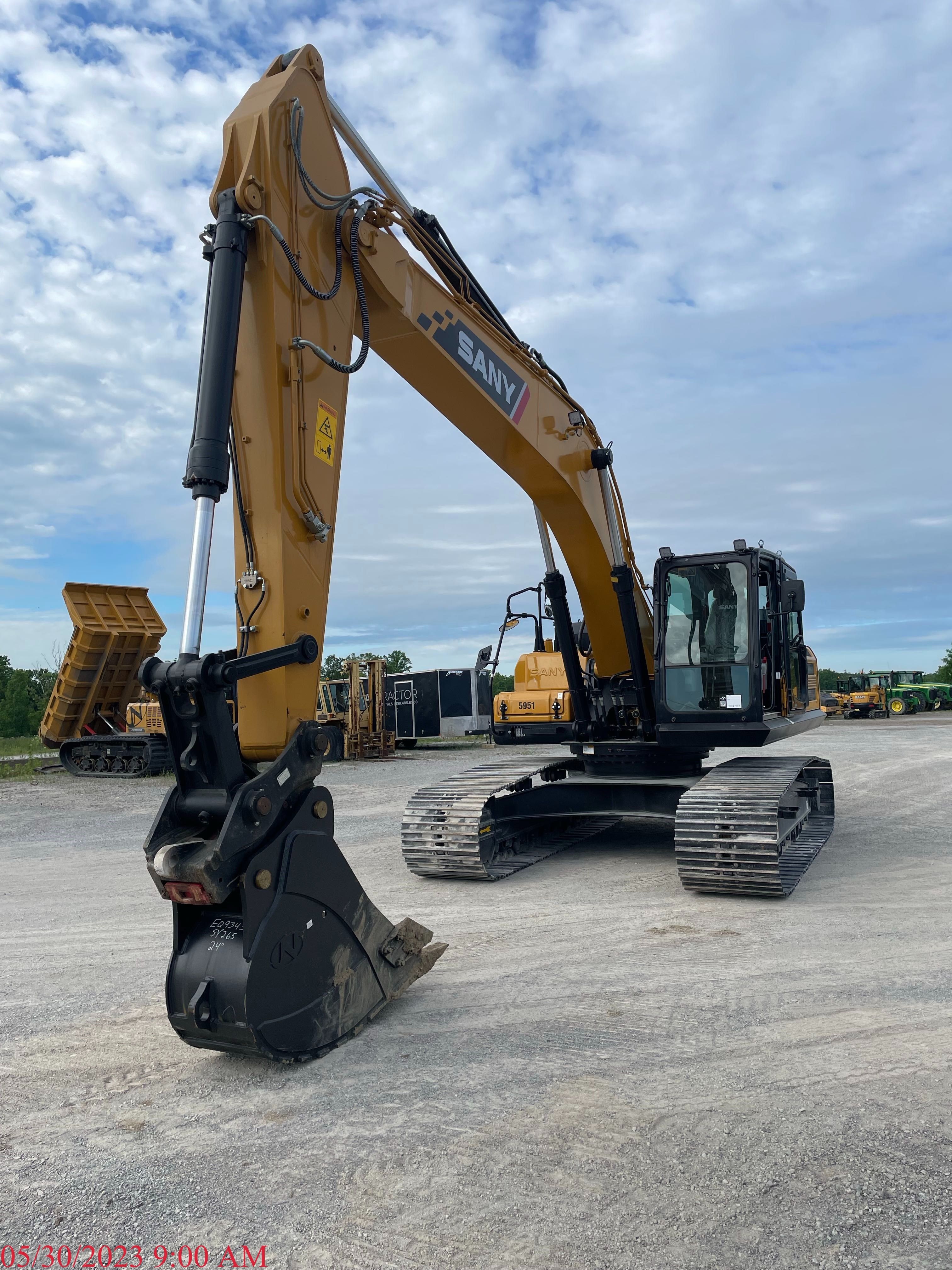 2022 SANY SY265C Photo 1 Thumbnail