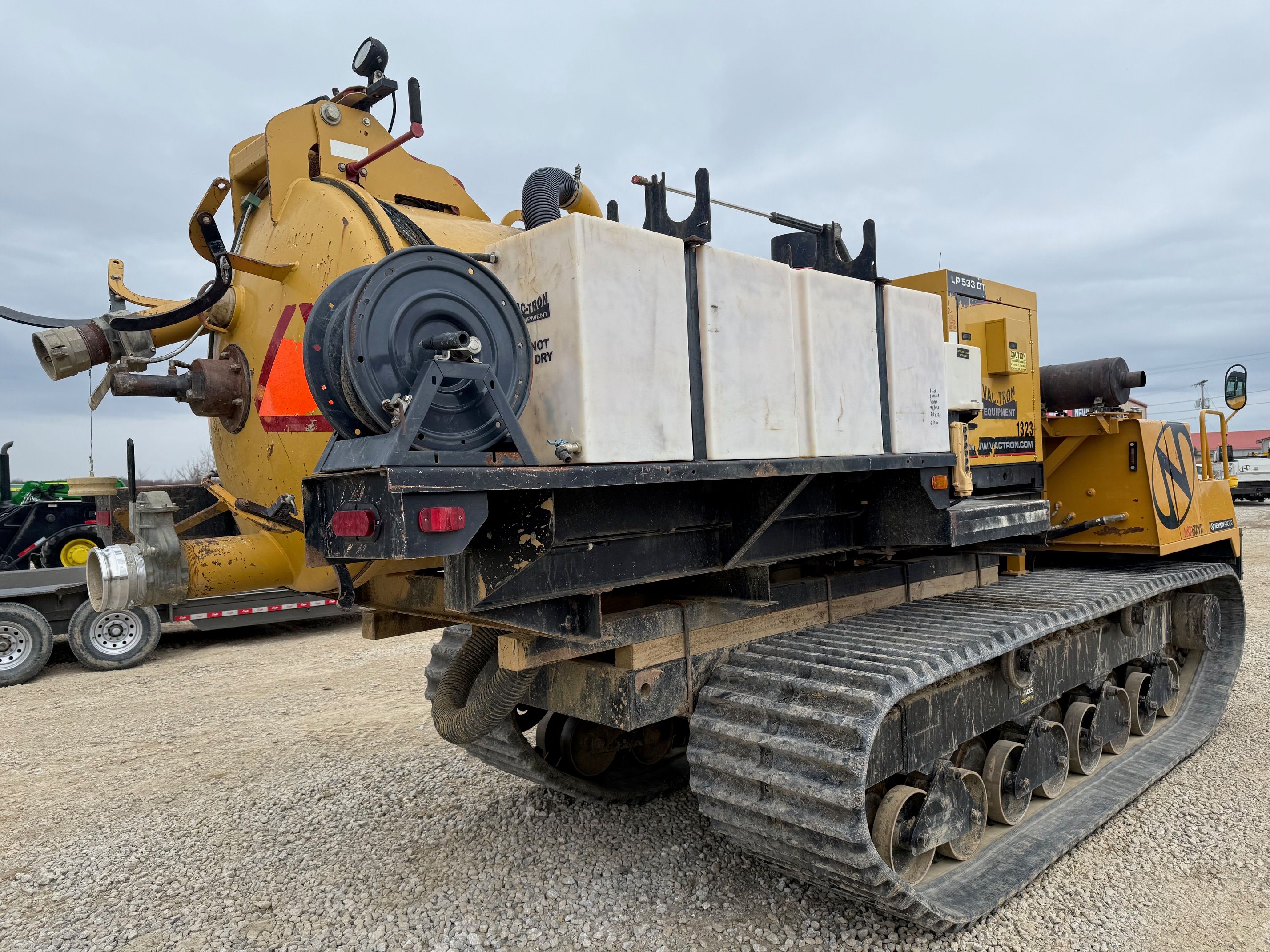 2014 MOROOKA MST 1500VD Photo 3 Thumbnail