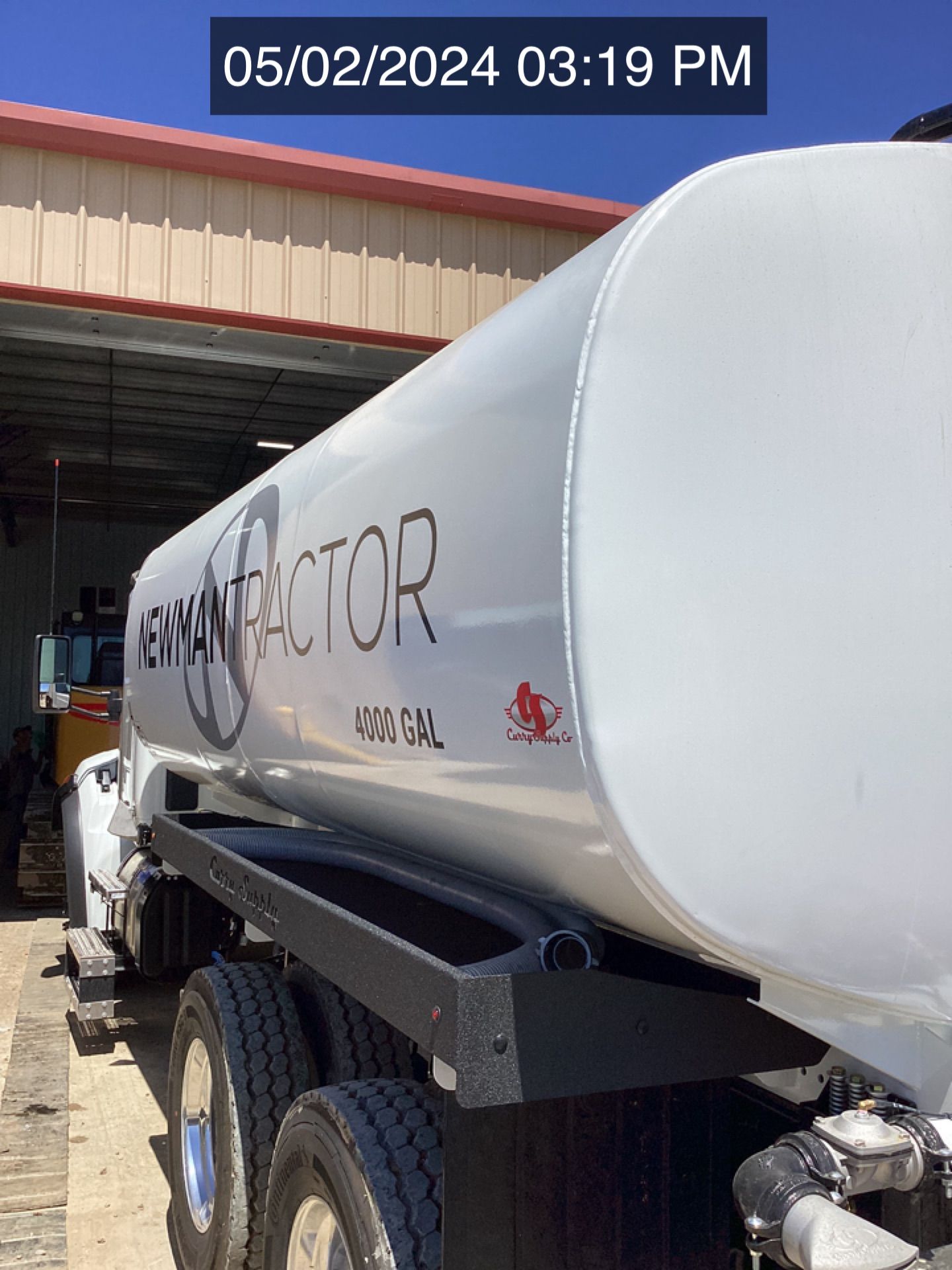 2025 PETERBILT 548 WATER Photo 11 Thumbnail