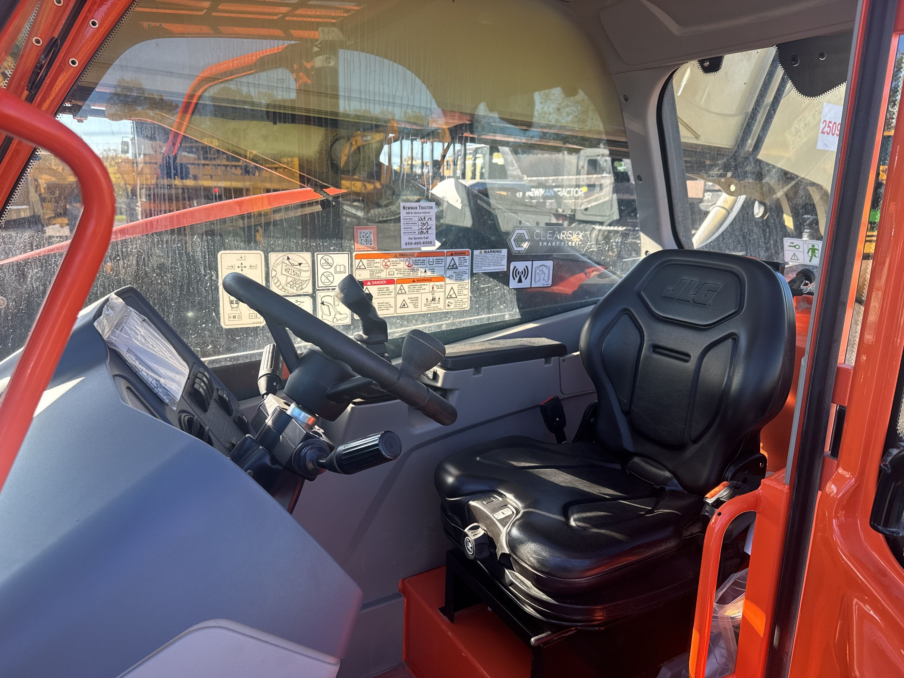 JLG 1255 60" TELEHANDLER FORKS Photo 9 Thumbnail