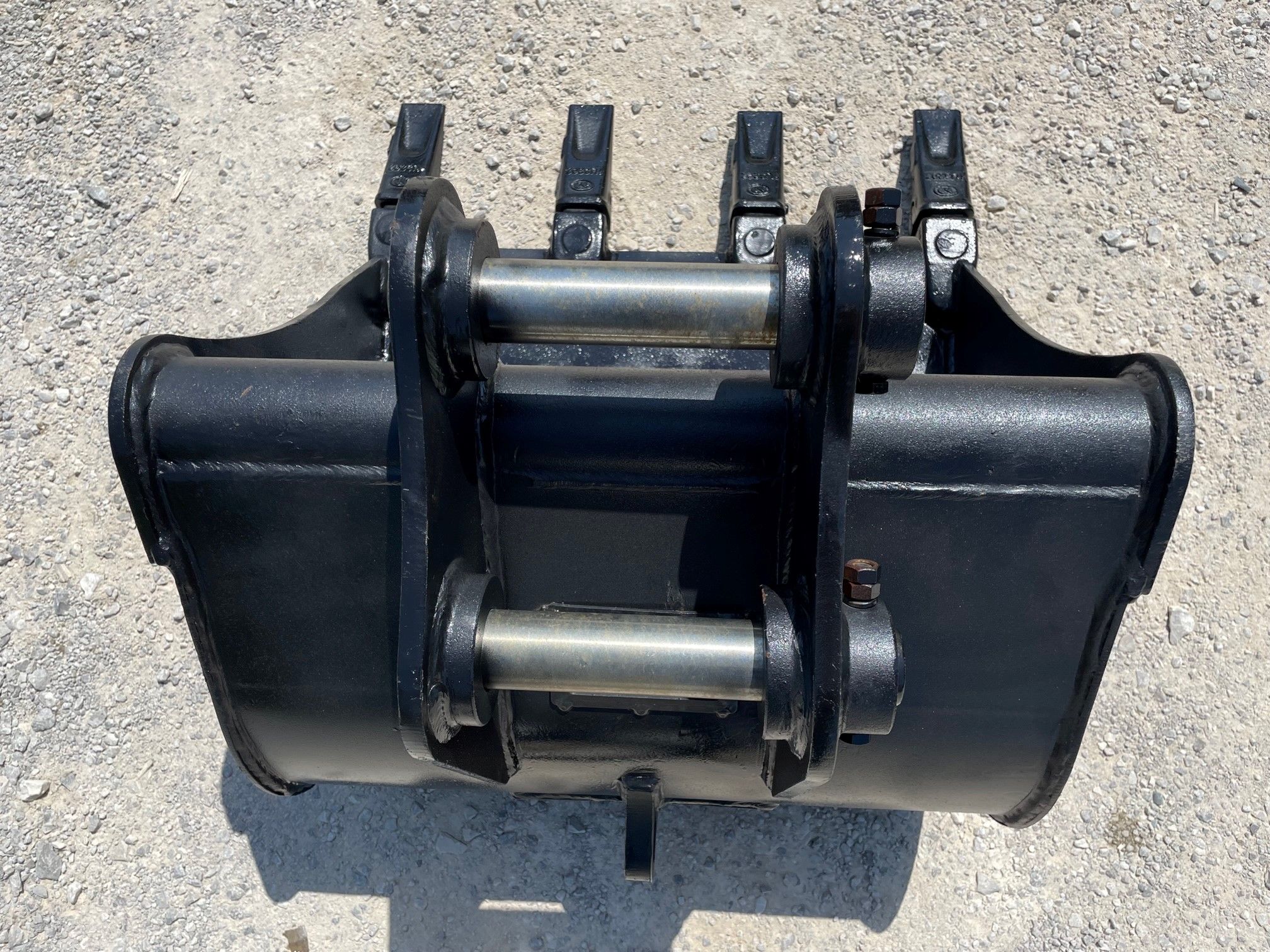 24" EXCAVATOR DIGGING BUCKET 40MM PIN Photo 3 Thumbnail