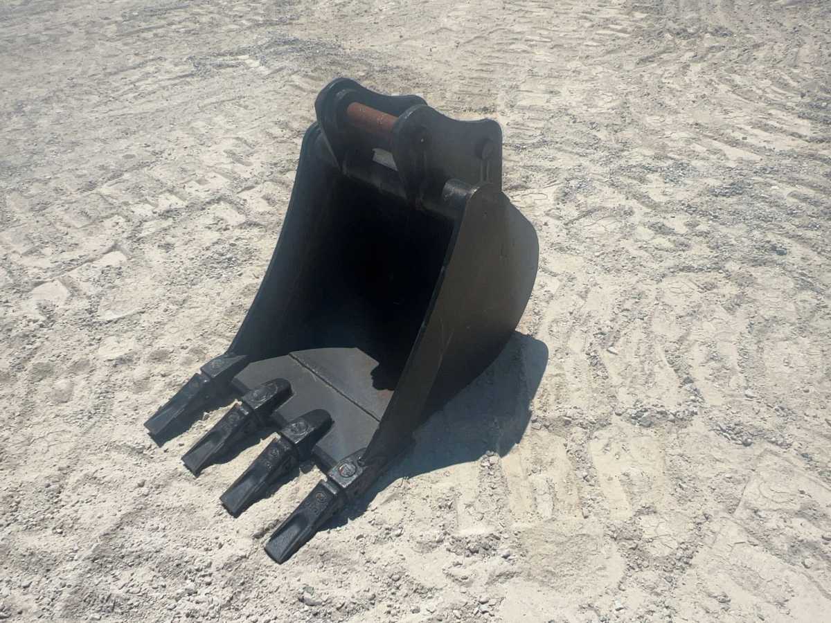 Equipment Photo - EQ8108