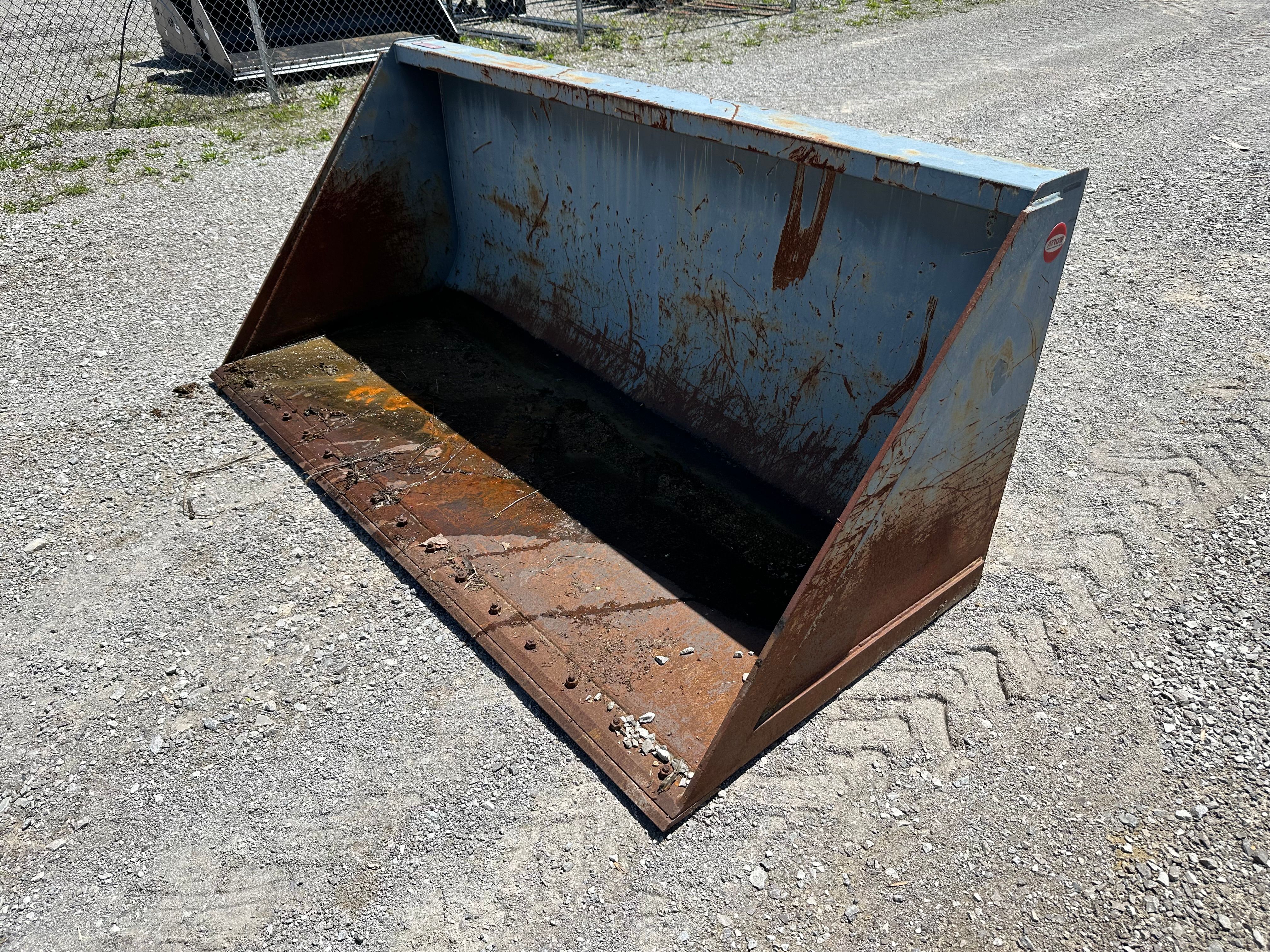 TELEHANDLER BUCKET Photo 1 Thumbnail